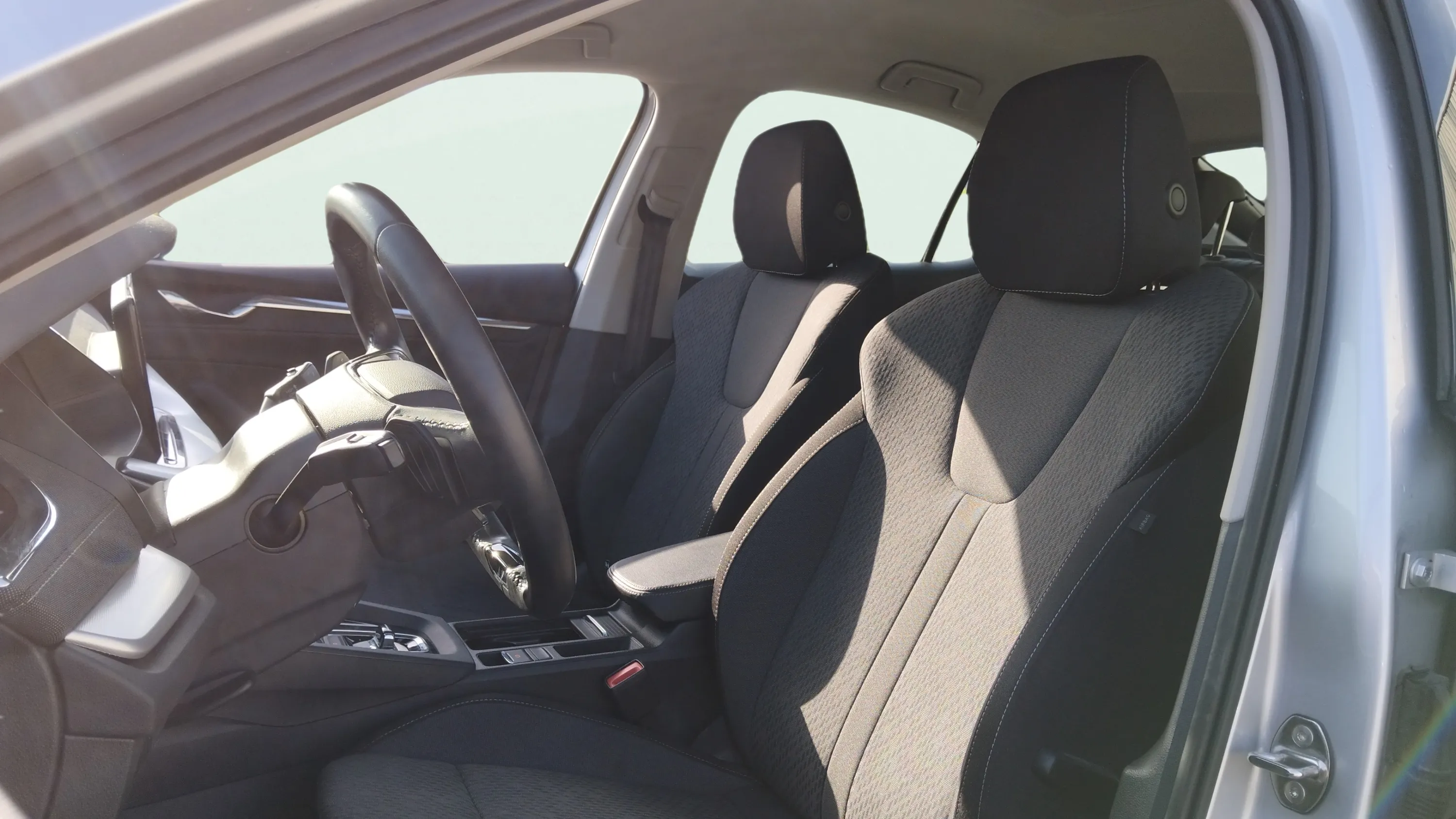 Škoda Octavia 1.0 TSI DSG mHEV Selection - foto 16