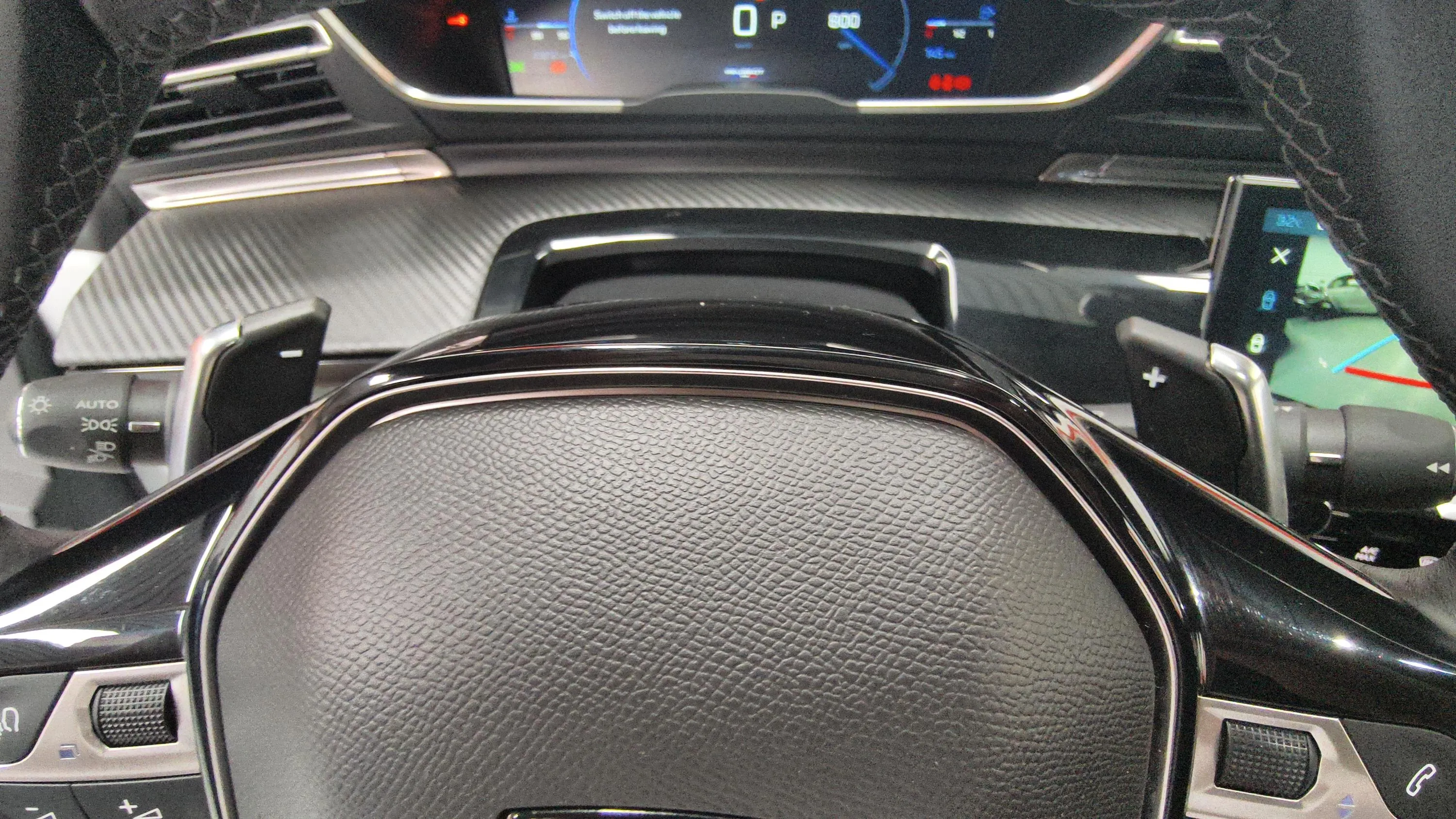 Peugeot 508 Allure PureTech 130 EAT8 - foto 21