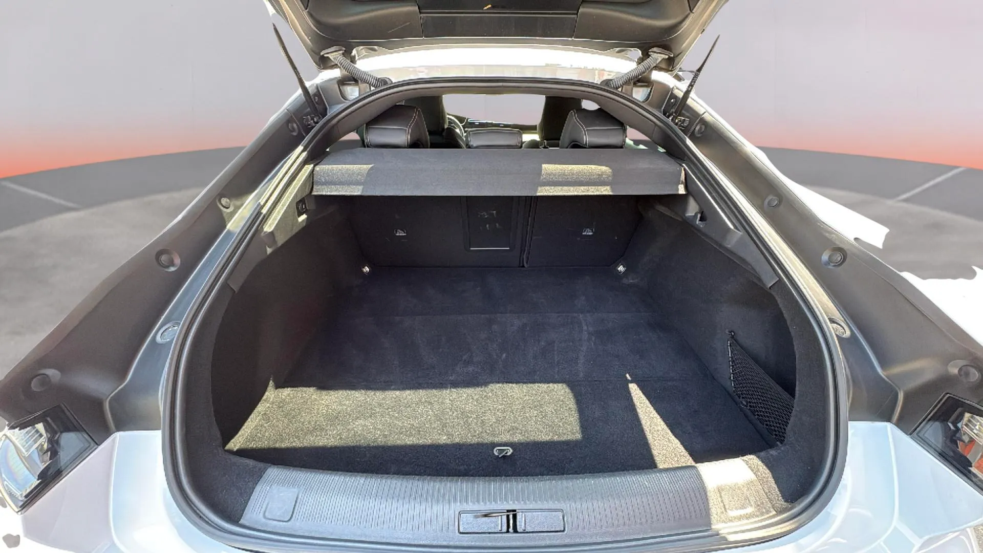 Peugeot 508 Allure PureTech 130 EAT8 - foto 18