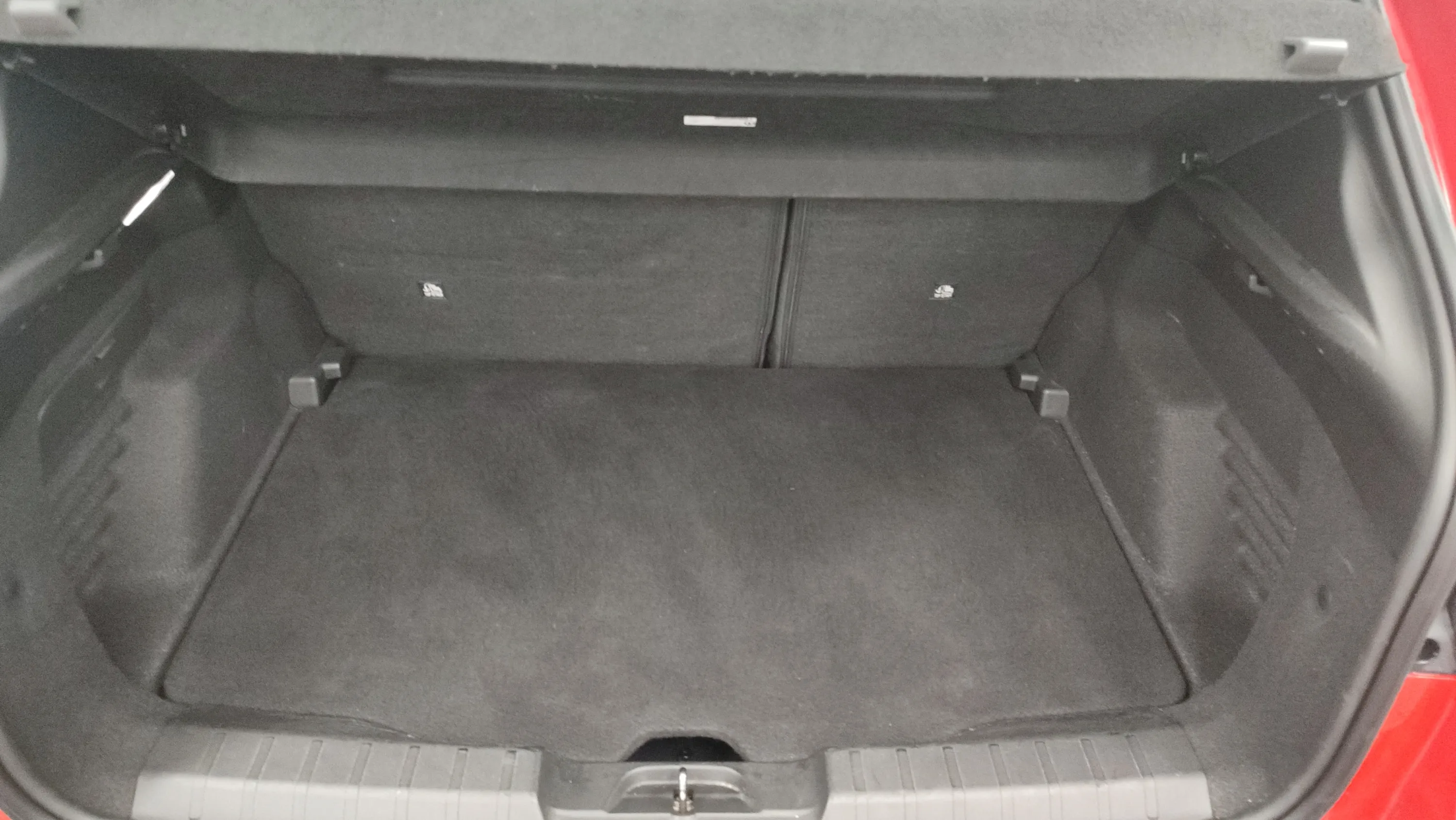 Jeep Avenger 1.2 G Altitude - foto 24