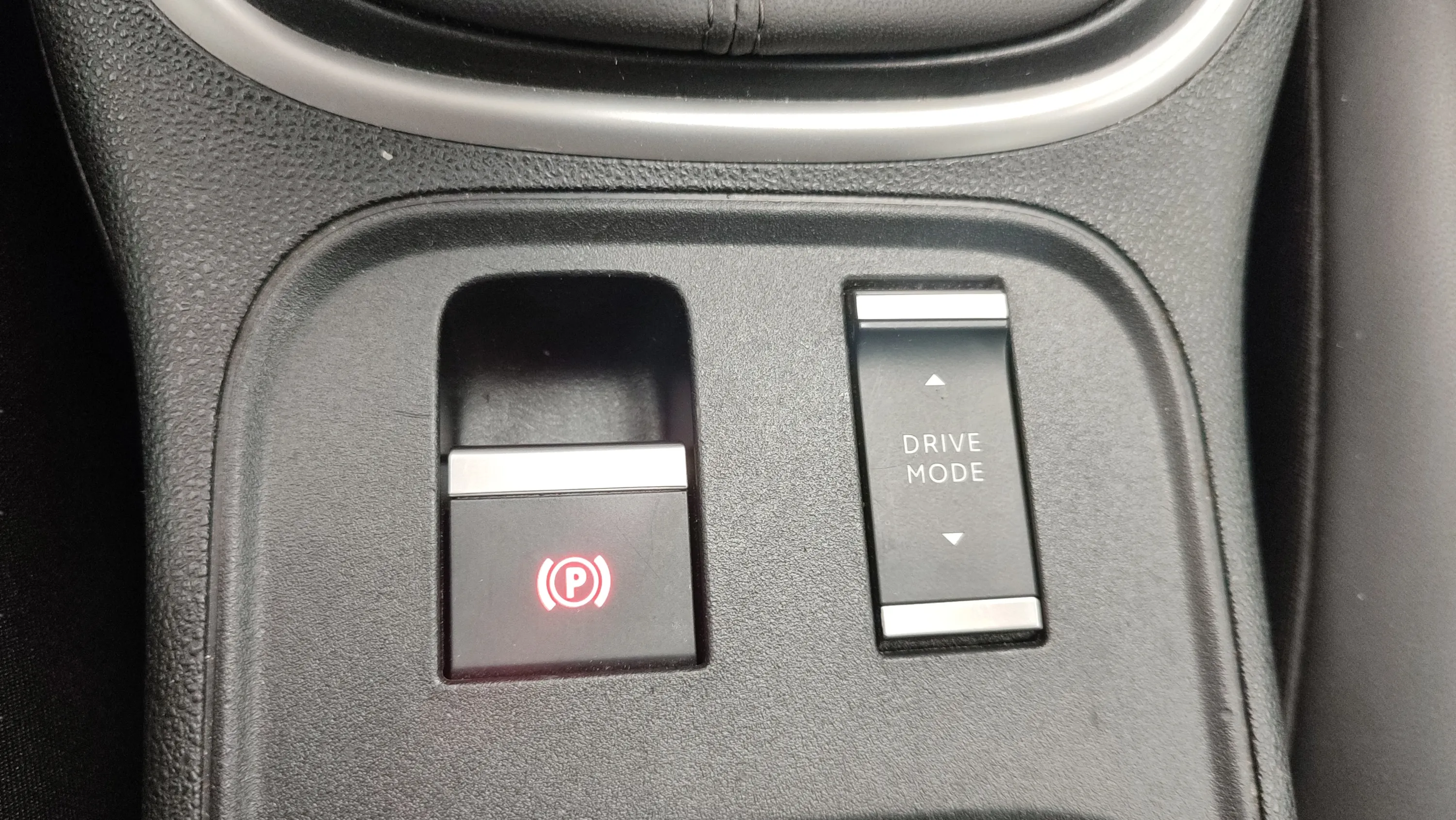 Jeep Avenger 1.2 G Altitude - foto 18