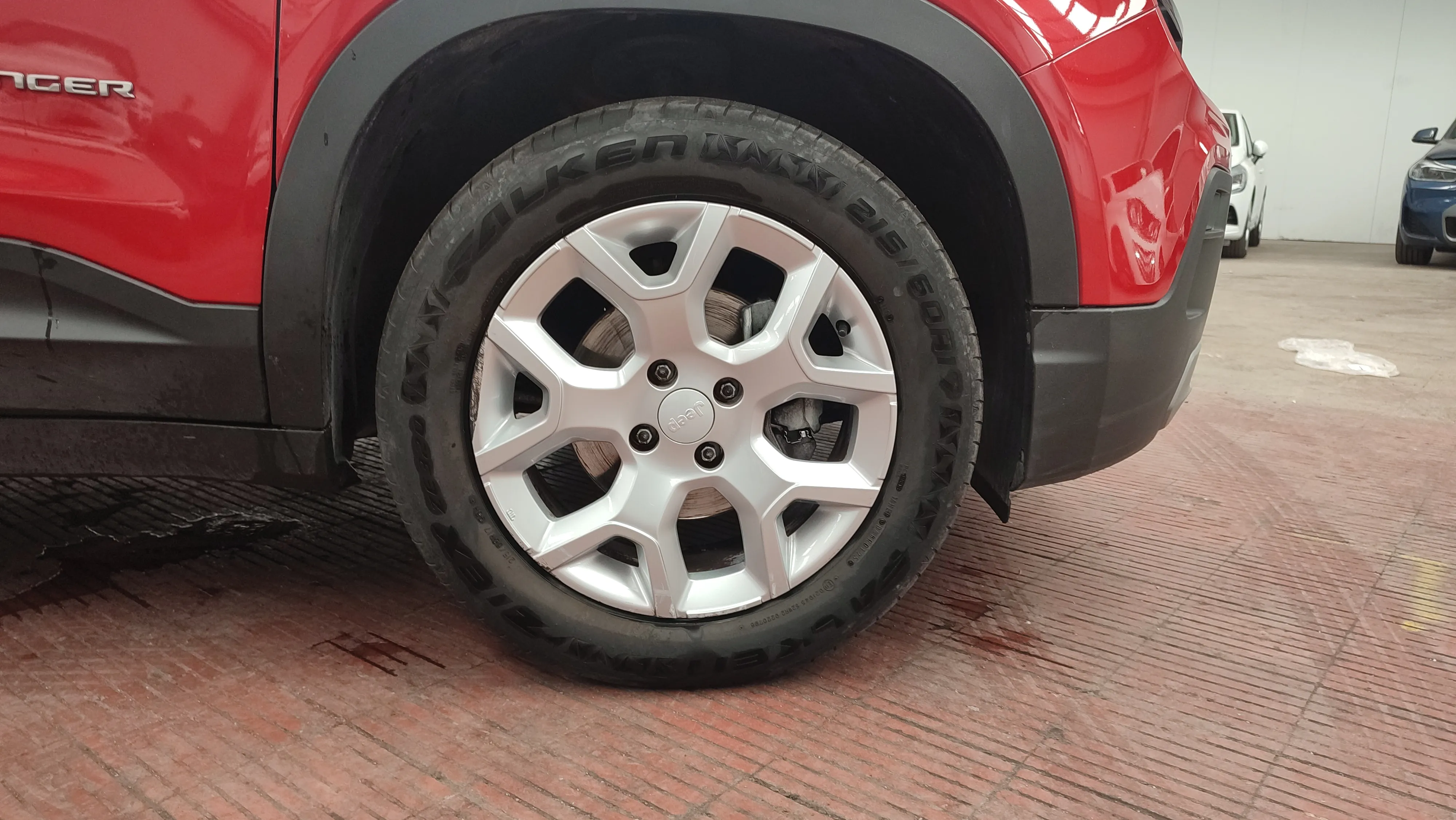 Jeep Avenger 1.2 G Altitude - foto 25
