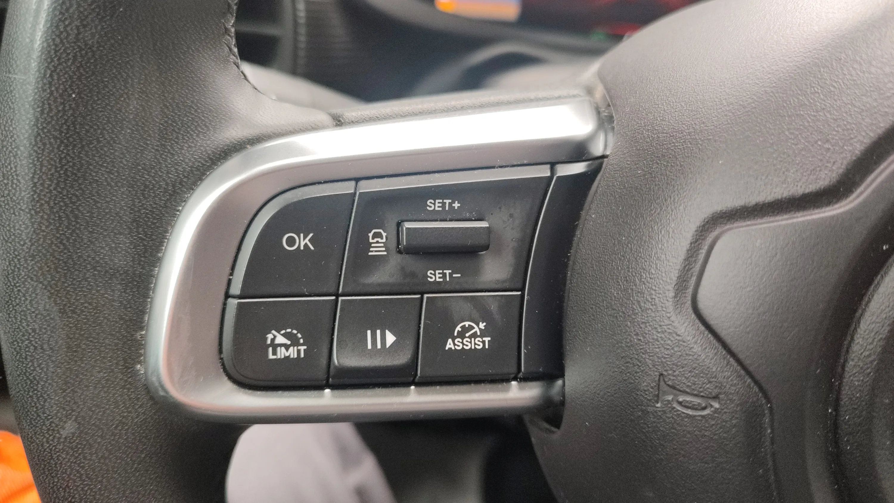 Jeep Avenger 1.2 G Altitude - foto 15