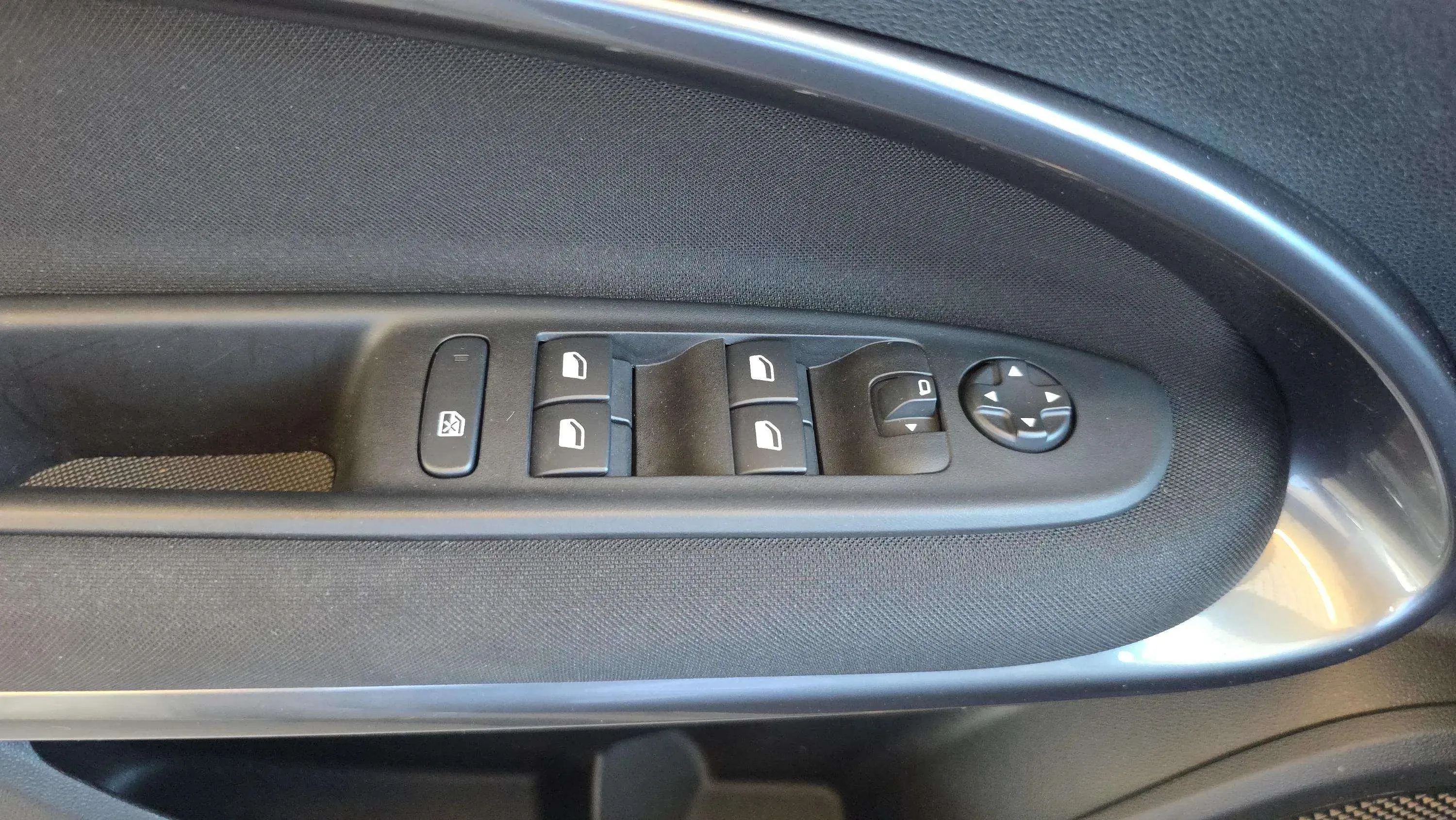 Fiat 600 MHEV 1.2 Ddct - foto 17