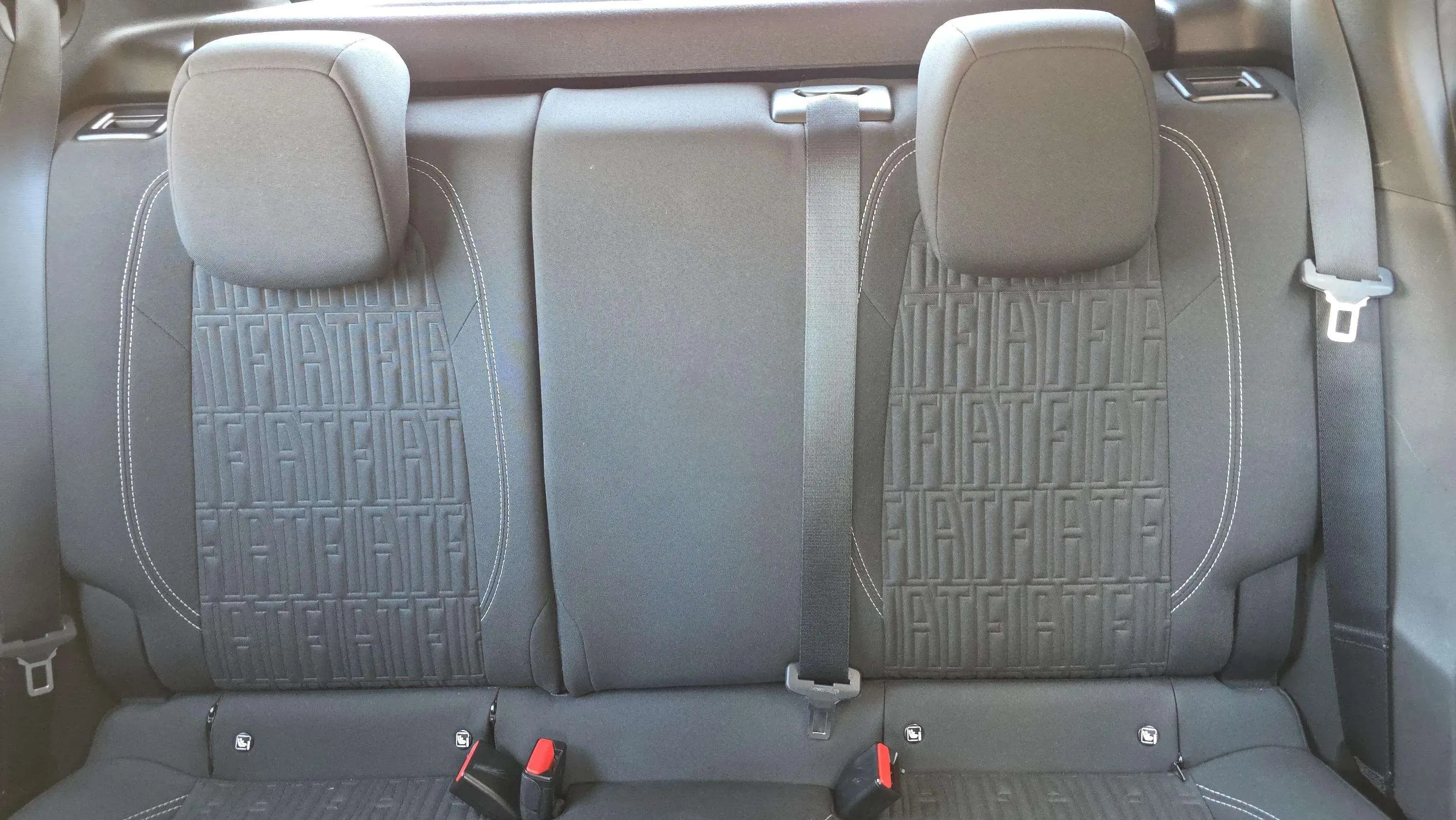 Fiat 600 MHEV 1.2 Ddct - foto 19
