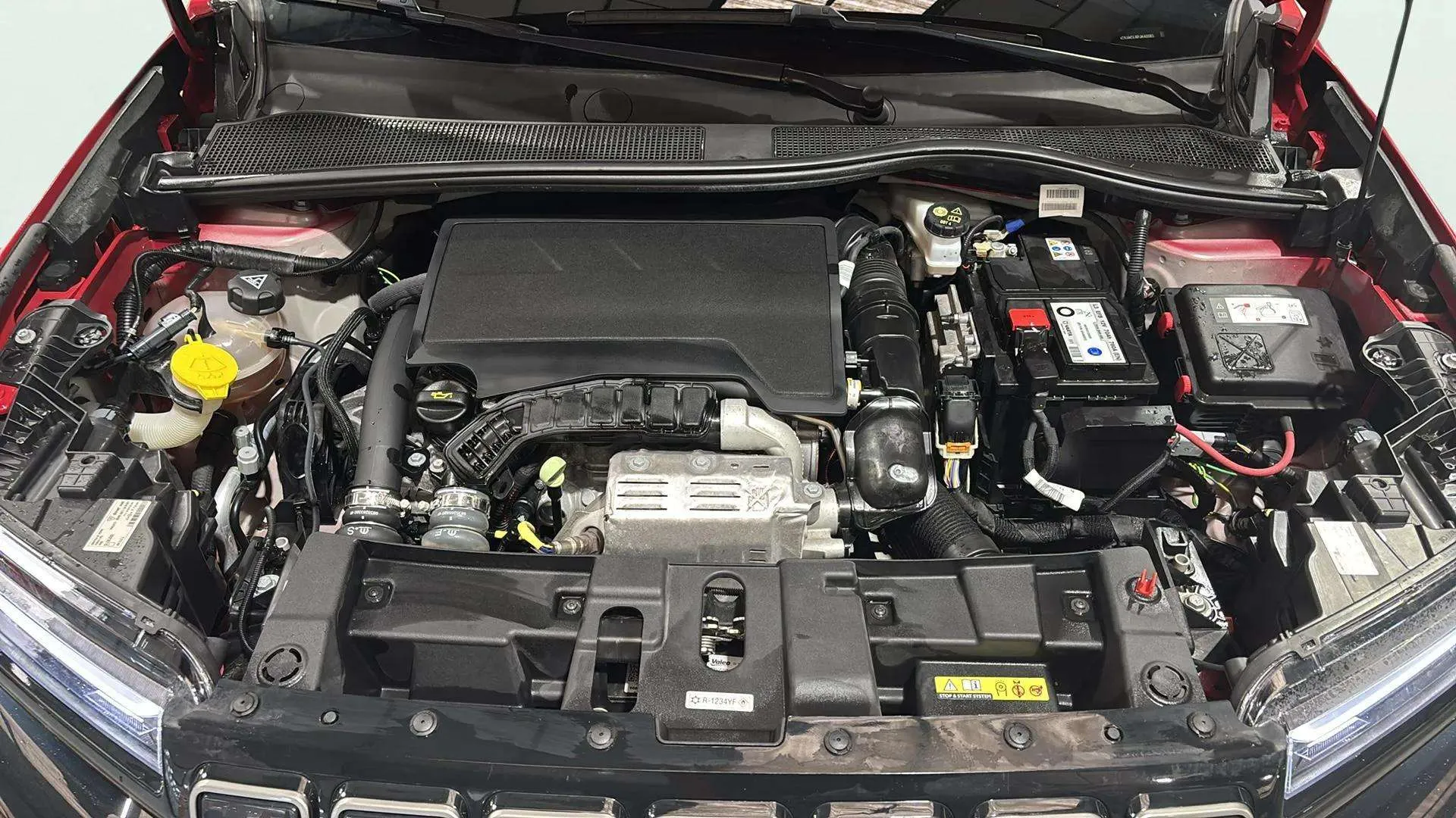 Jeep Avenger 1.2 G Altitude - foto 29
