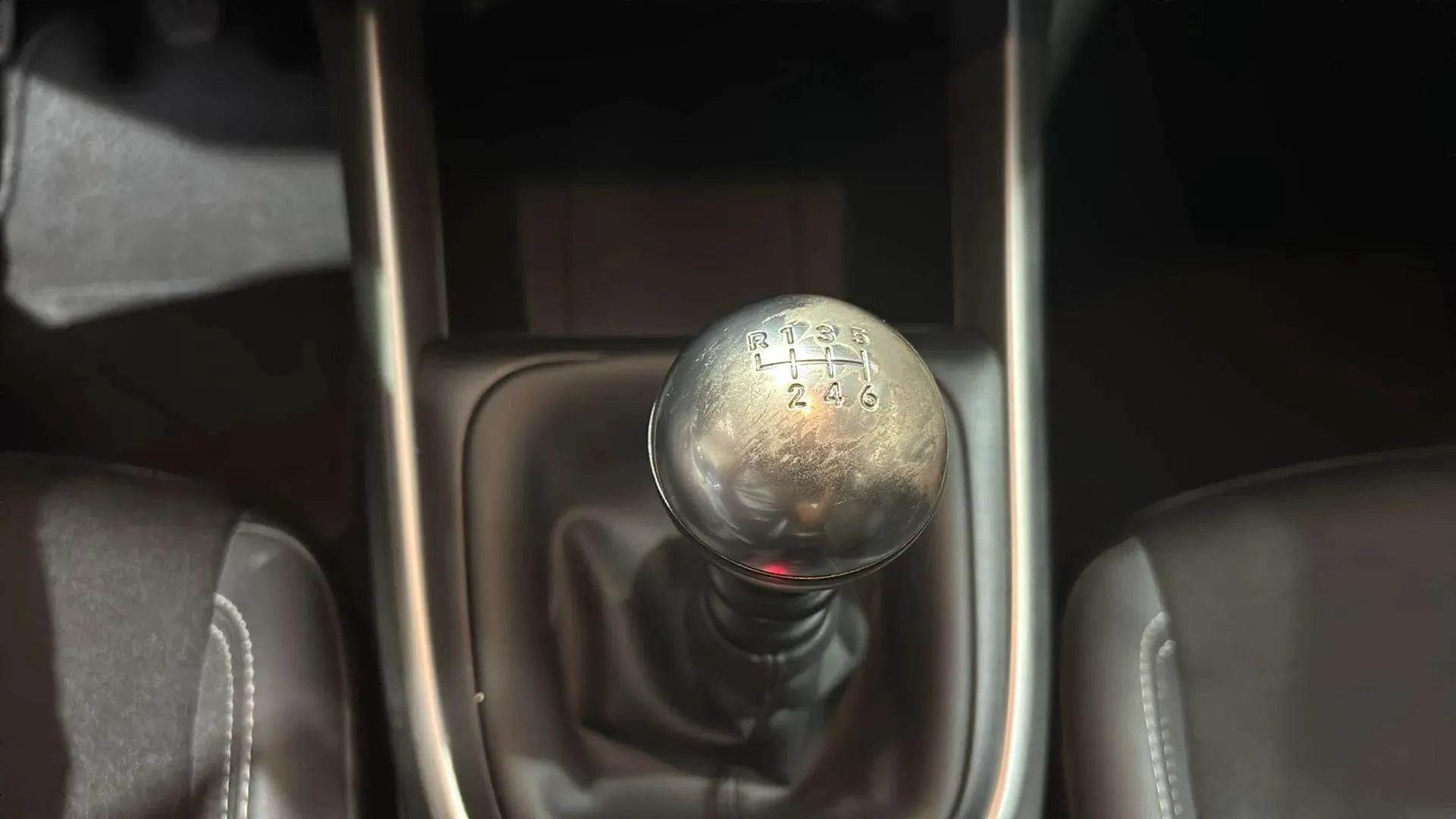 Jeep Avenger 1.2 G Altitude - foto 16