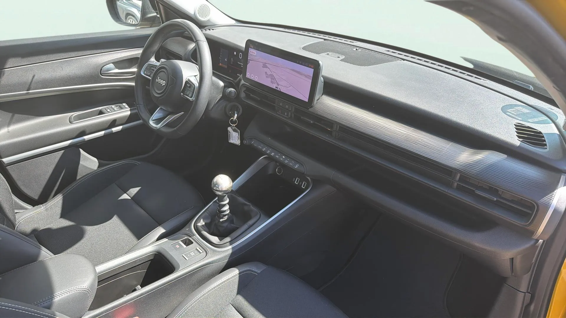Jeep Avenger 1.2 G Altitude - foto 11
