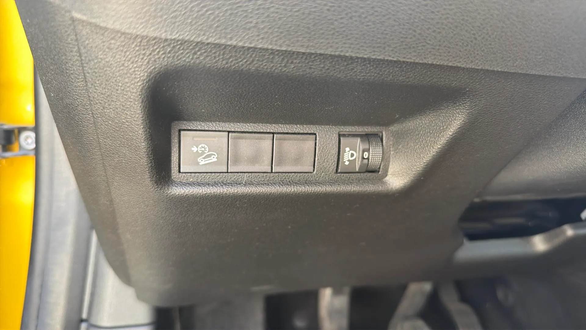 Jeep Avenger 1.2 G Altitude - foto 20