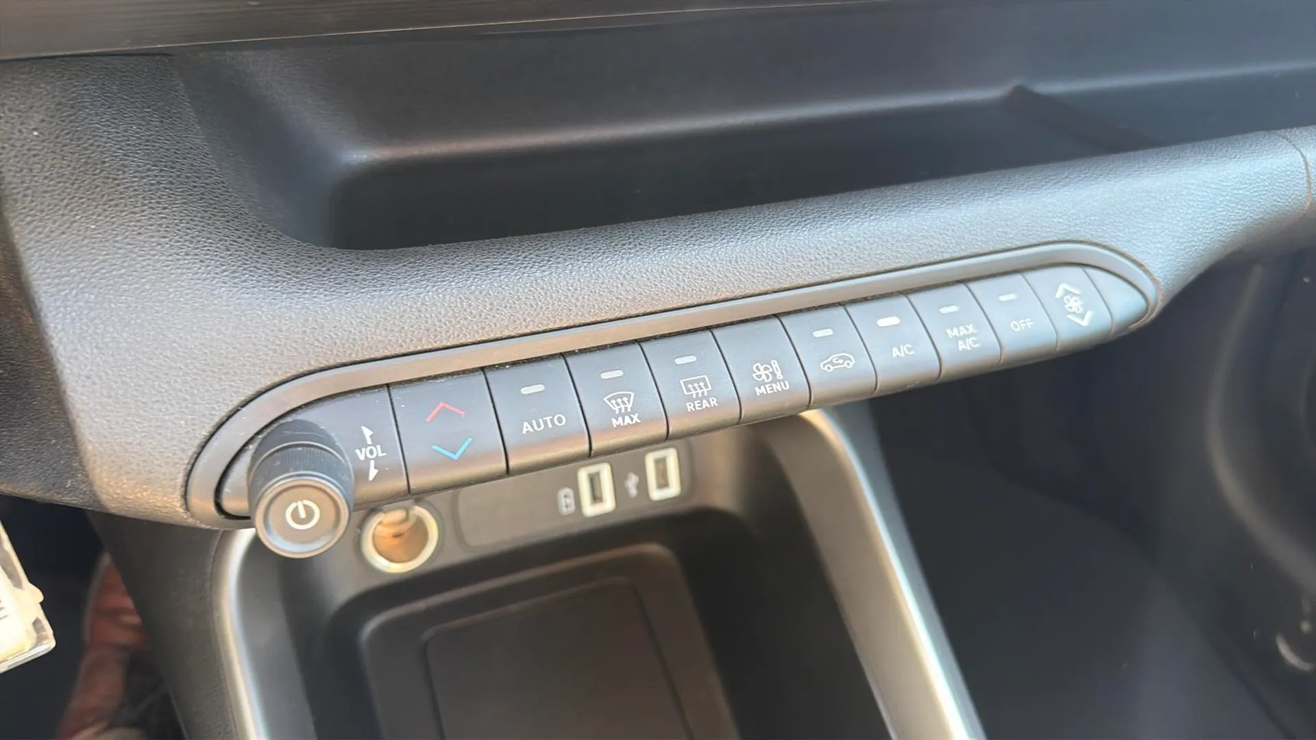 Jeep Avenger 1.2 G Altitude - foto 16