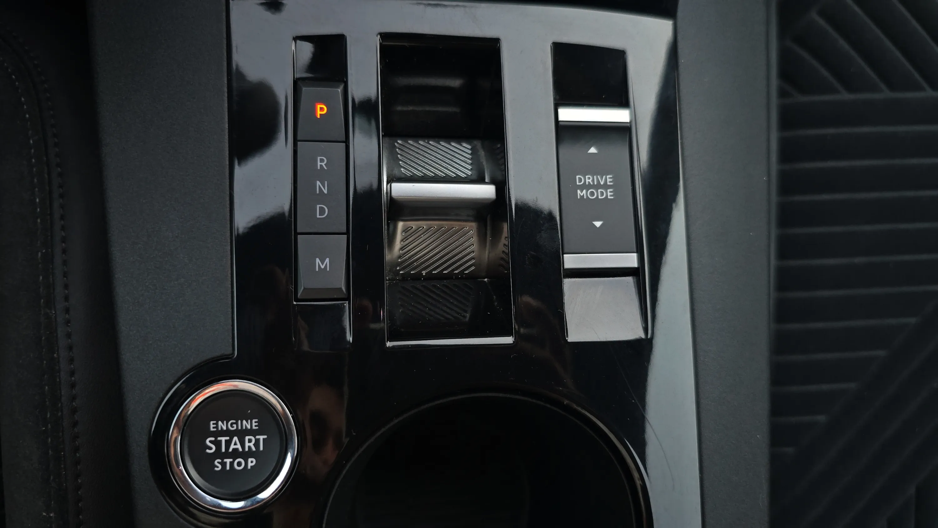 Lancia Ypsilon LX Hybrid - foto 33
