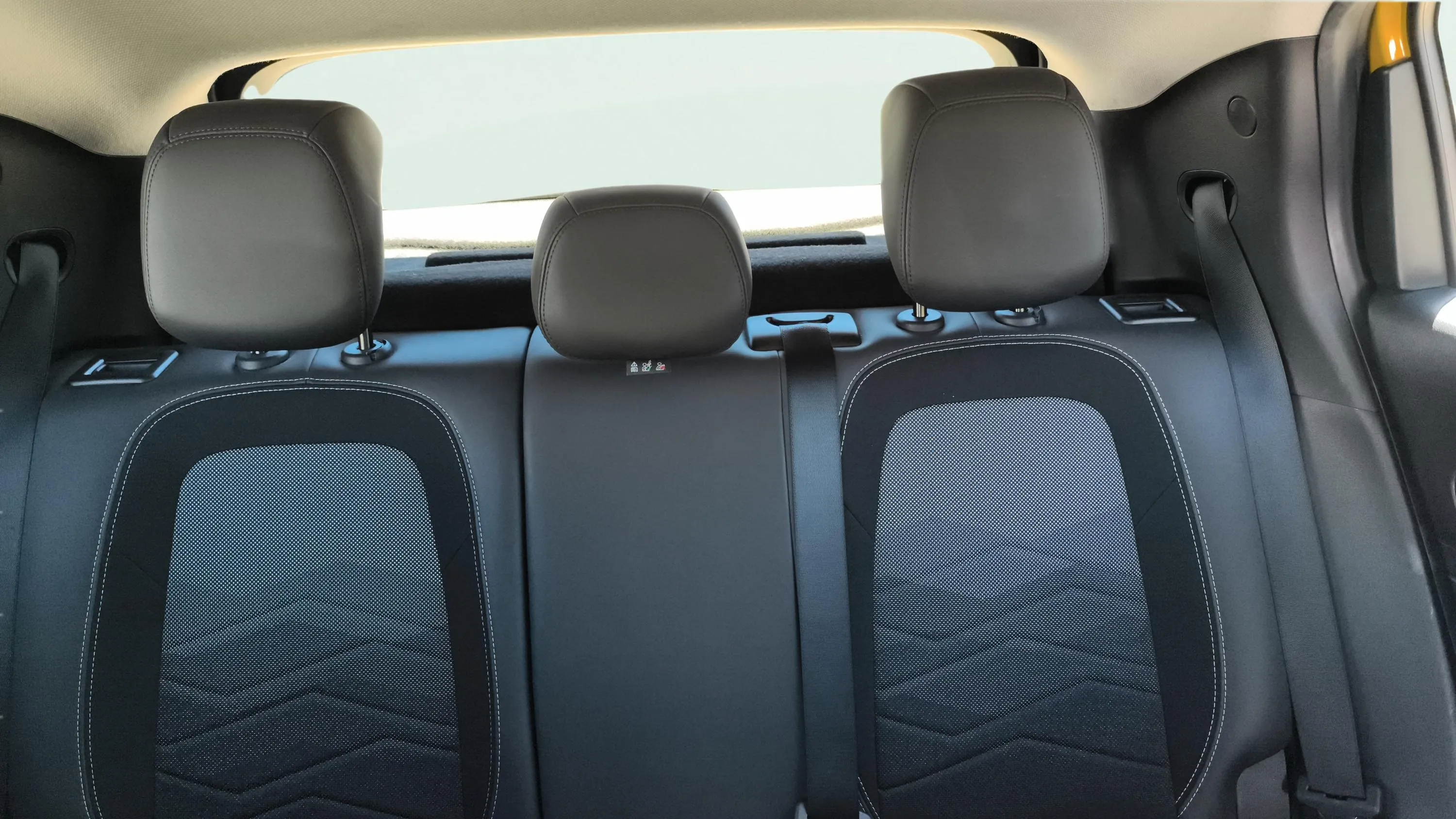 Jeep Avenger 1.2 G Altitude - foto 14
