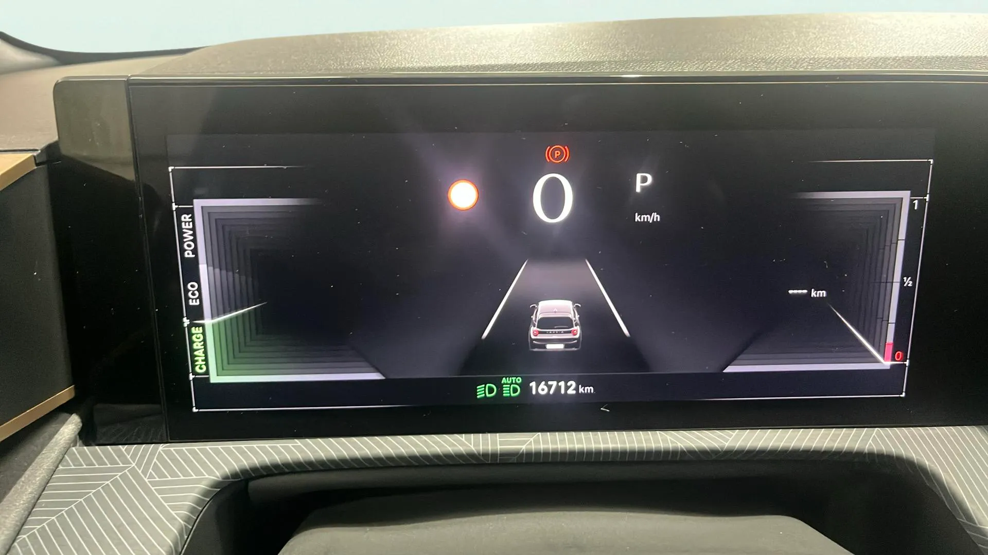 Lancia Ypsilon Hybrid - foto 17