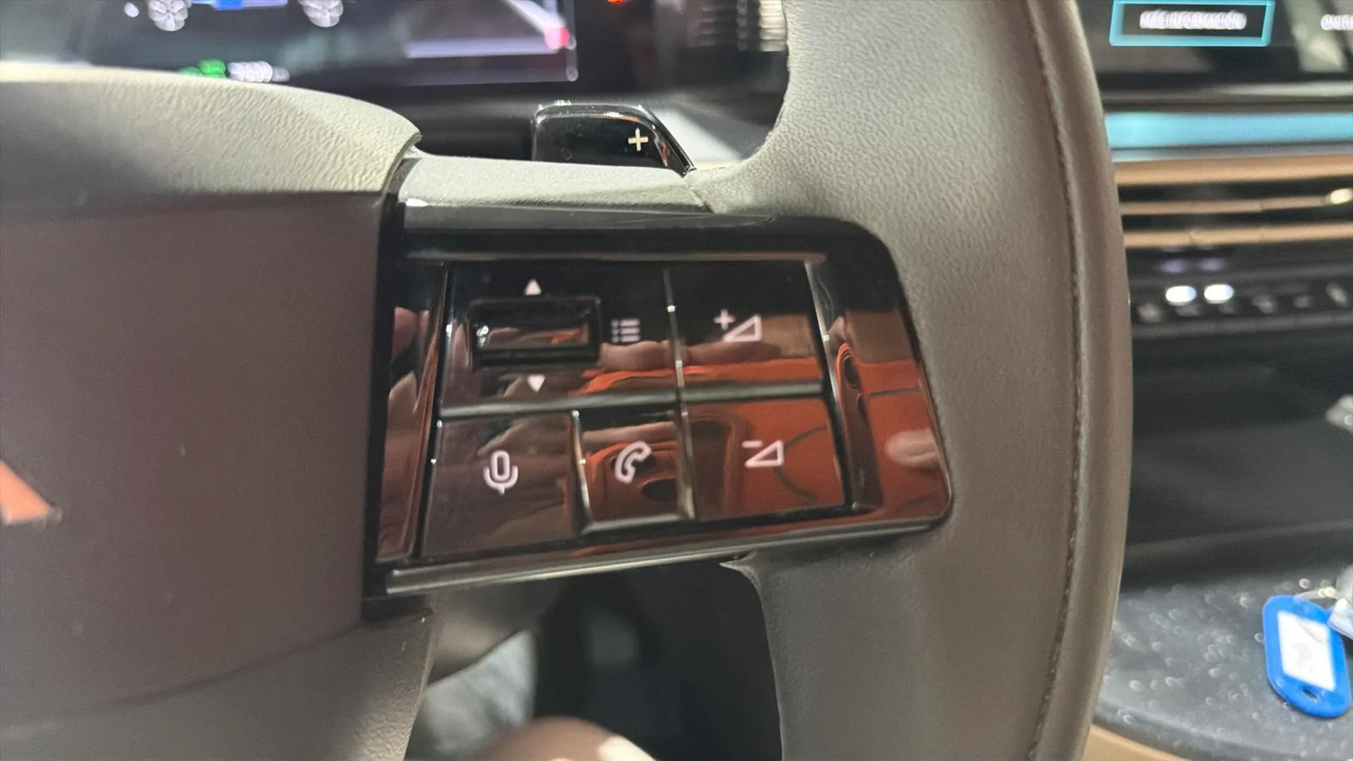 Lancia Ypsilon Hybrid - foto 18