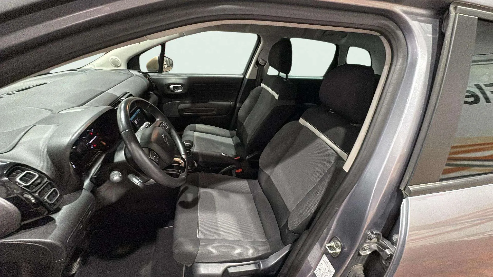 Citroën C3 Aircross PureTech C-Series - foto 11