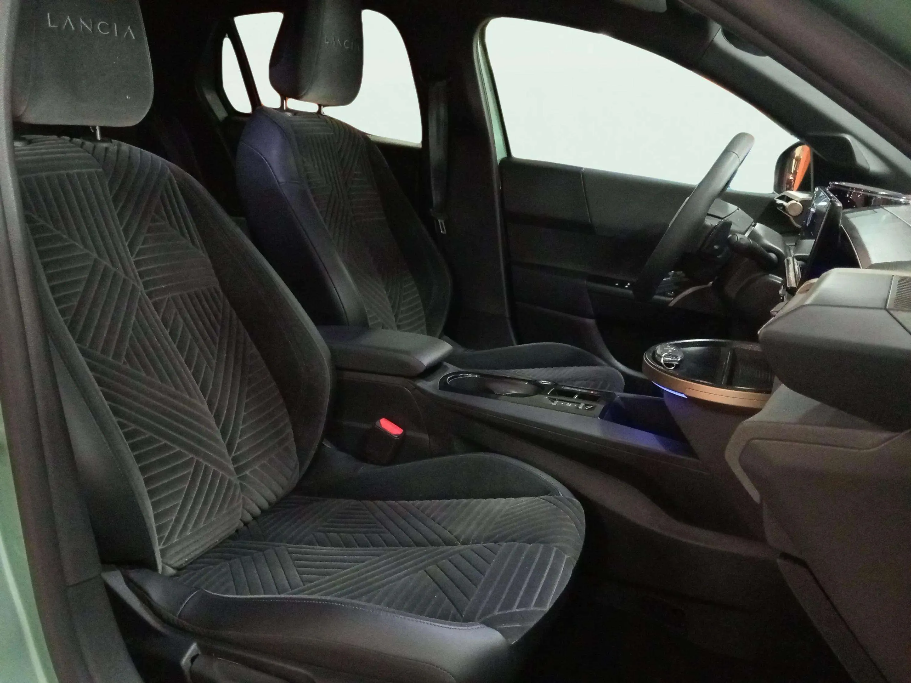 Lancia Ypsilon Hybrid - foto 8