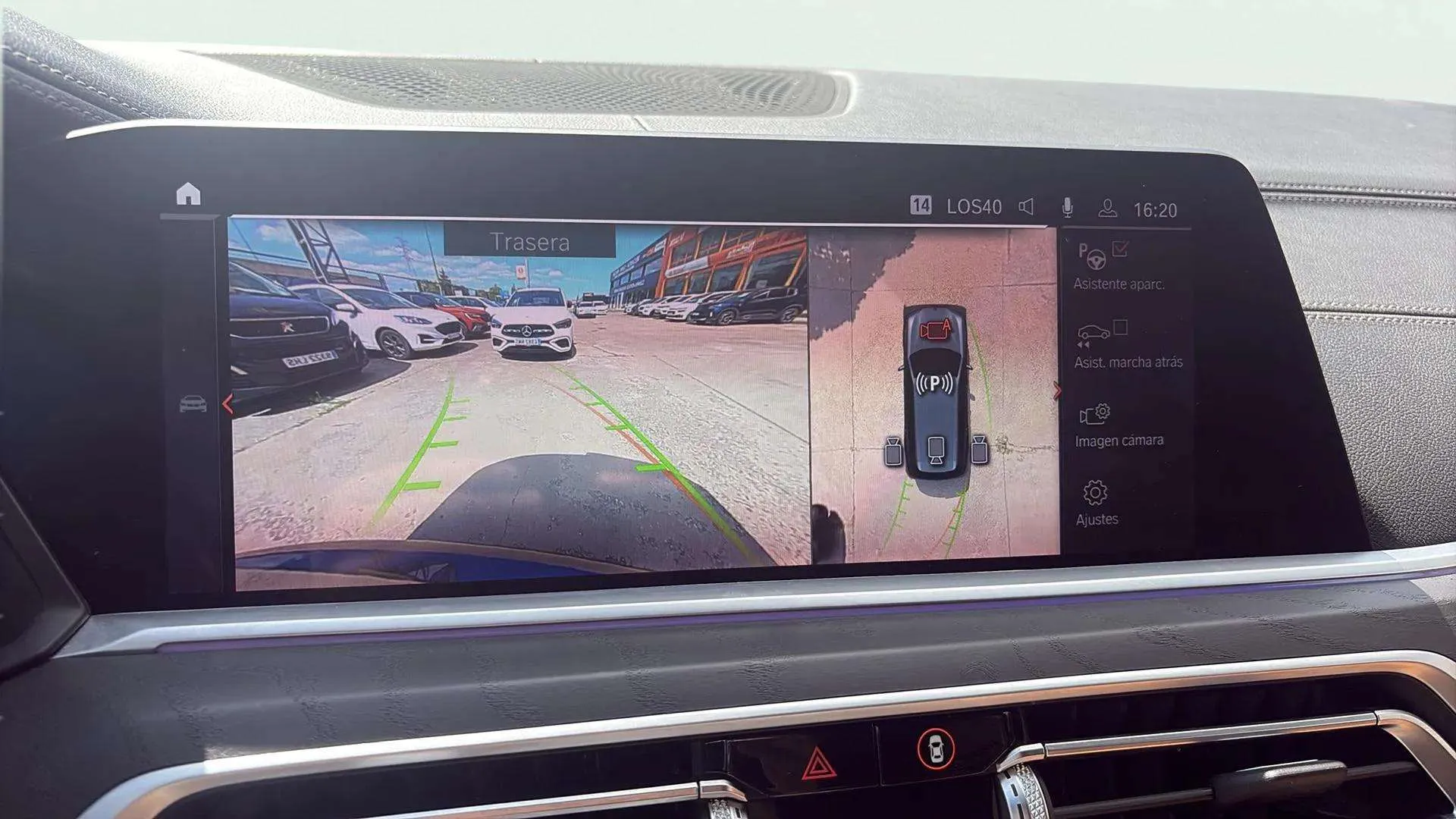 BMW X7 xDrive40d - foto 18