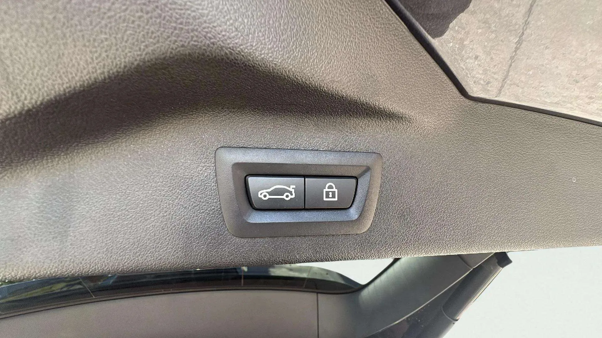 BMW X7 xDrive40d - foto 25