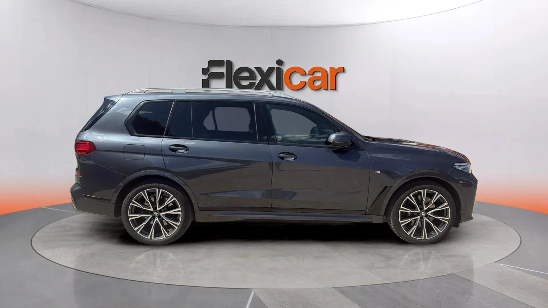 BMW X7 xDrive40d - foto 7