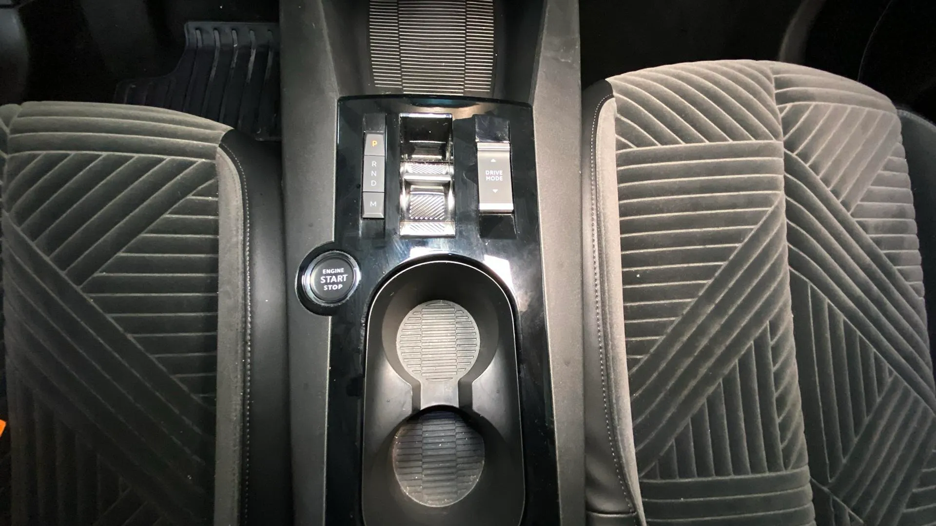 Lancia Ypsilon Hybrid - foto 20