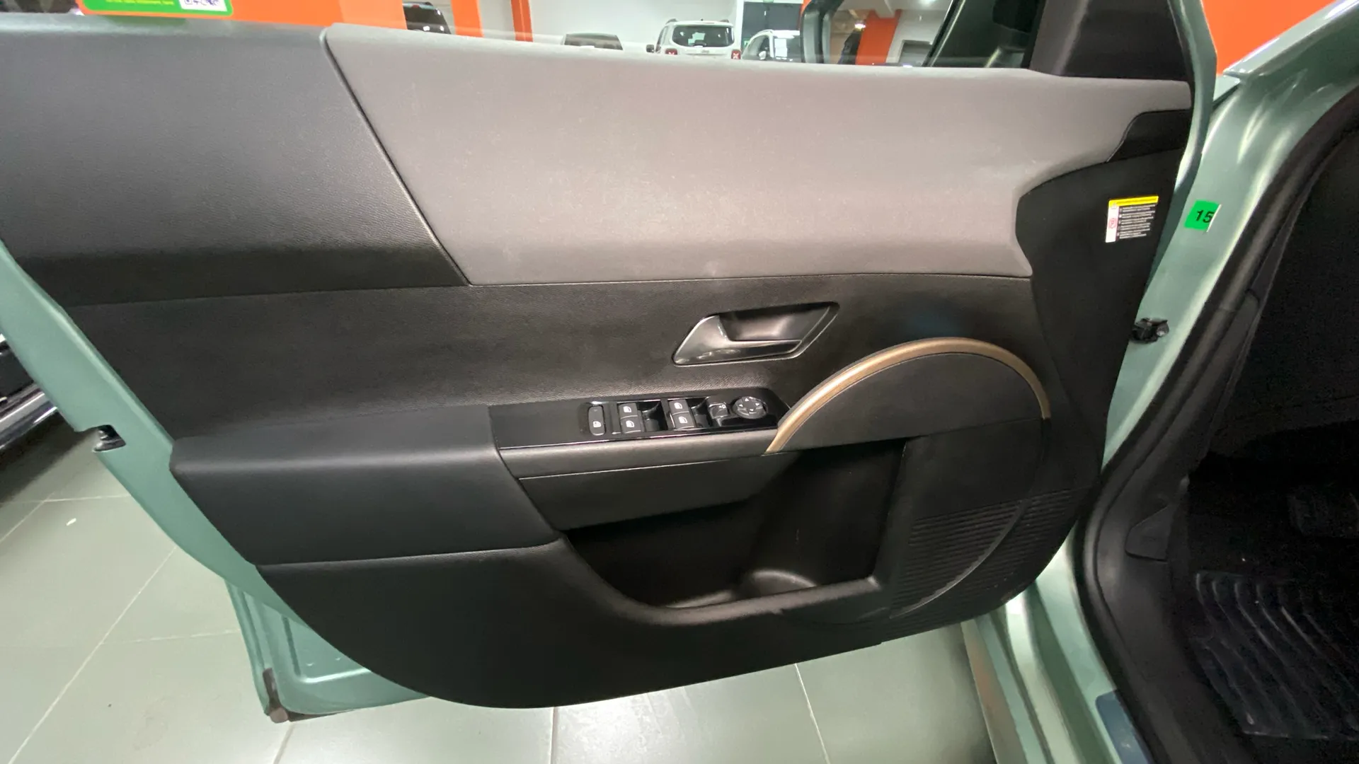 Lancia Ypsilon Hybrid - foto 29