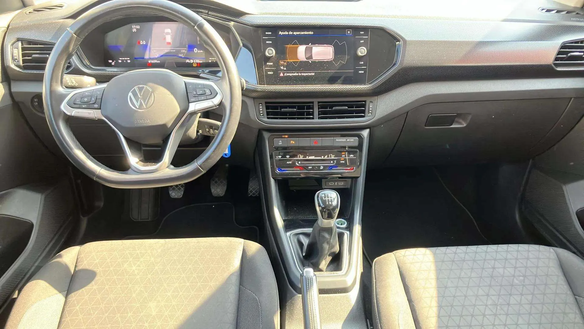 Volkswagen T-Cross Advance 1.0 TSI DSG - foto 11