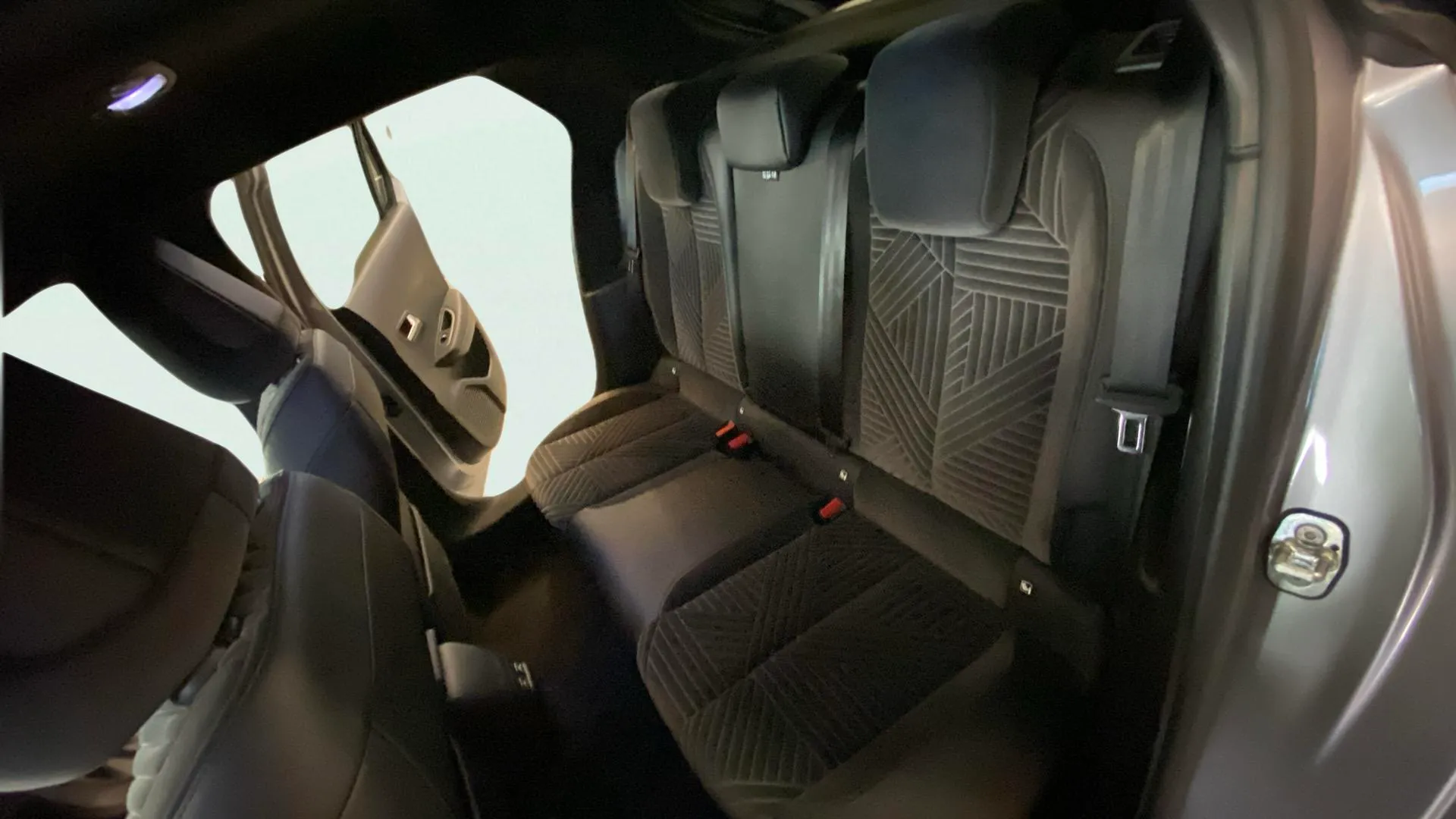 Lancia Ypsilon Hybrid - foto 12