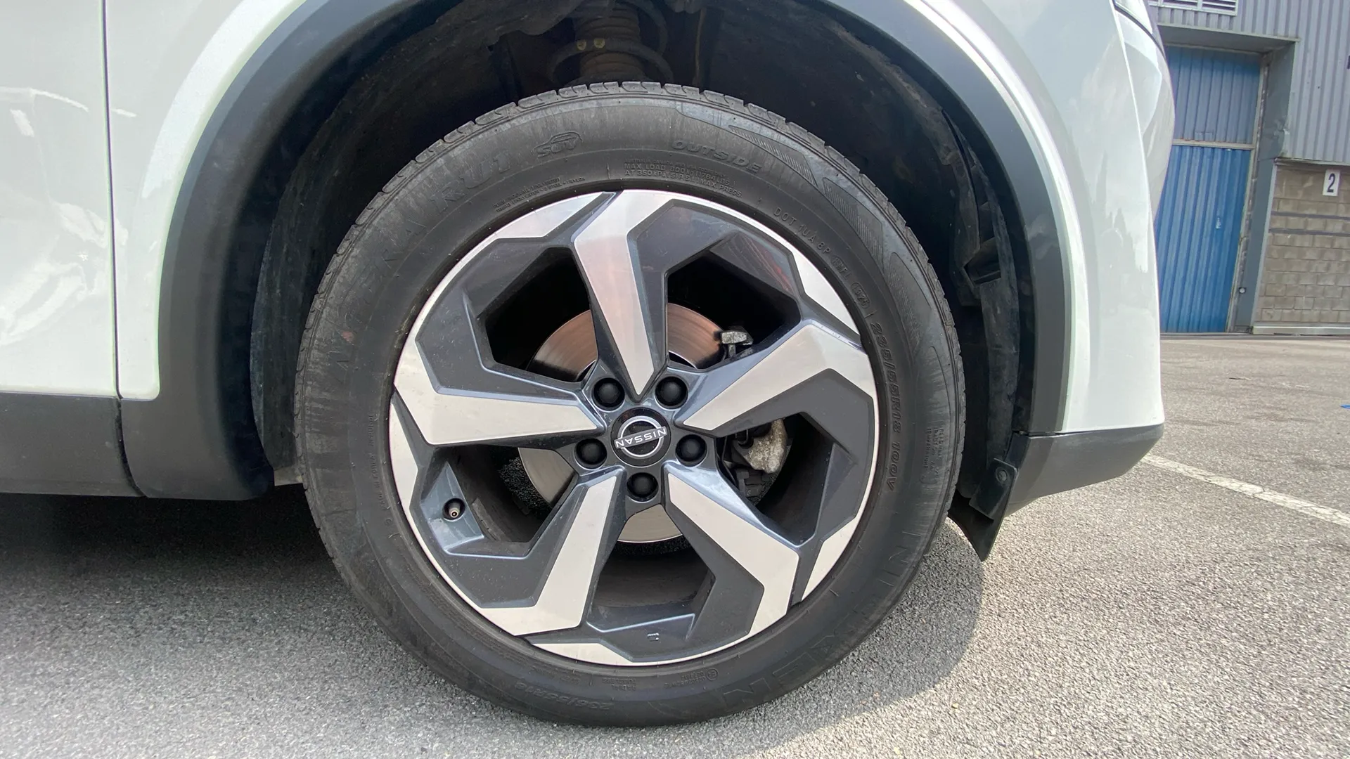 Nissan Qashqai DIG-T Xtronic N-Connecta - foto 27