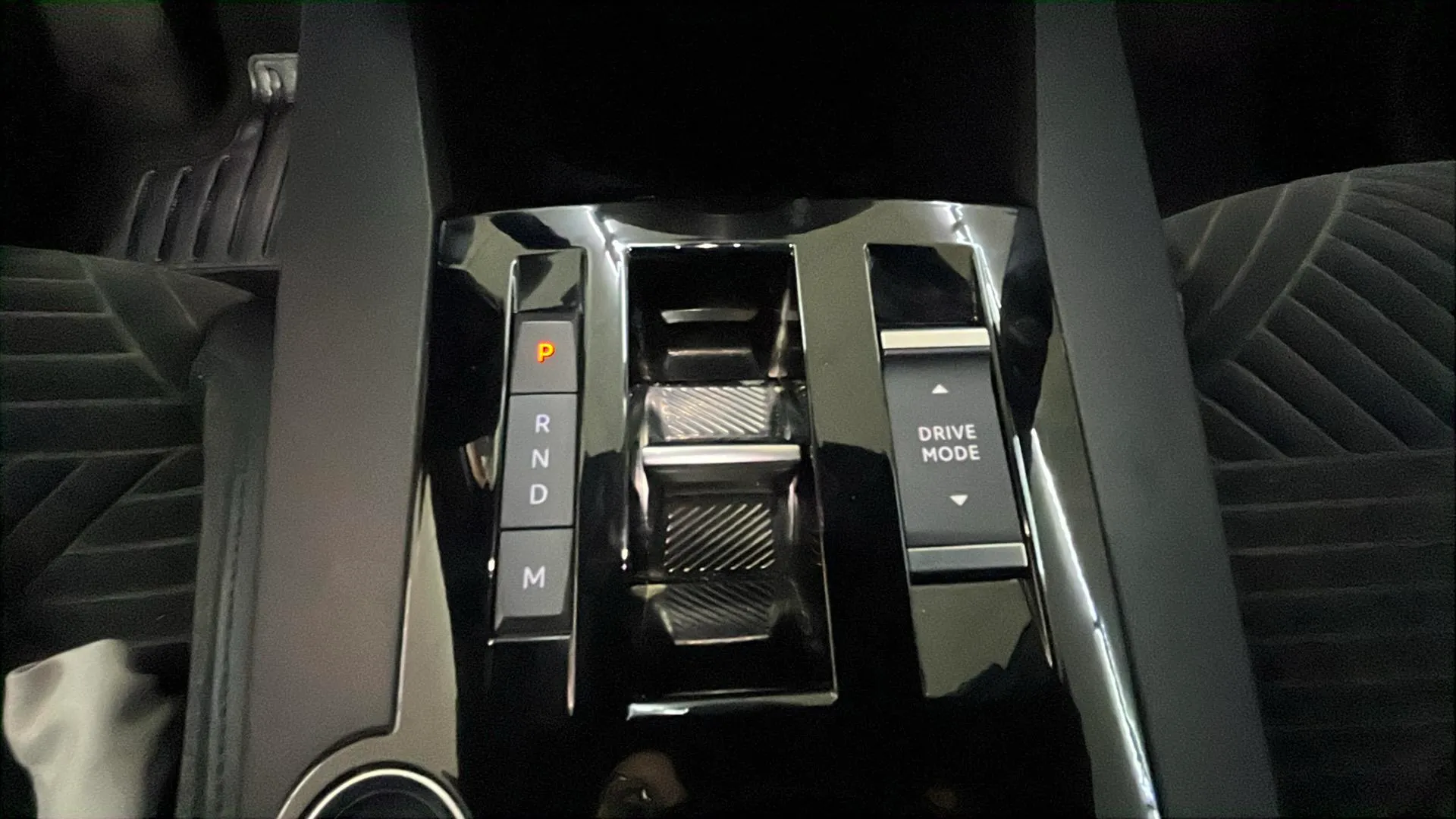 Lancia Ypsilon Hybrid - foto 29