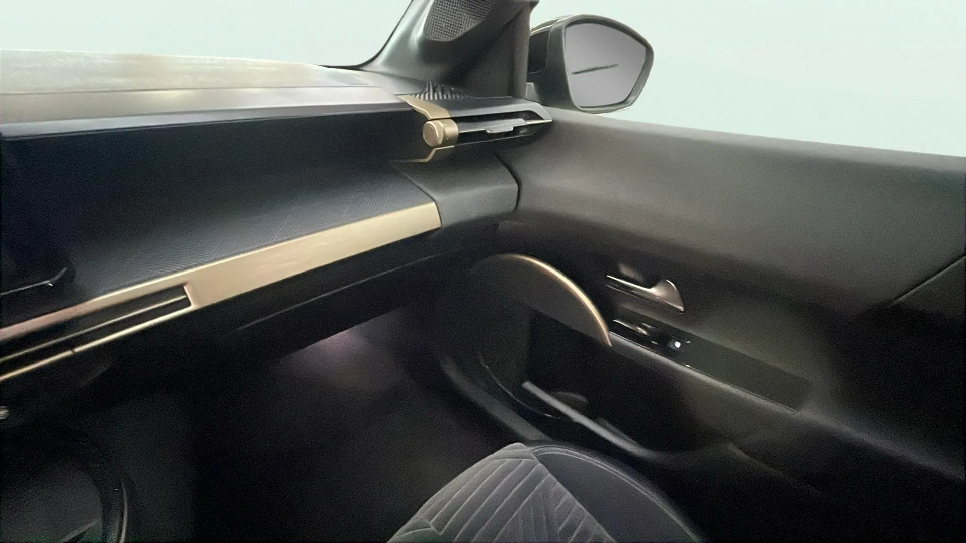 Lancia Ypsilon Hybrid - foto 30