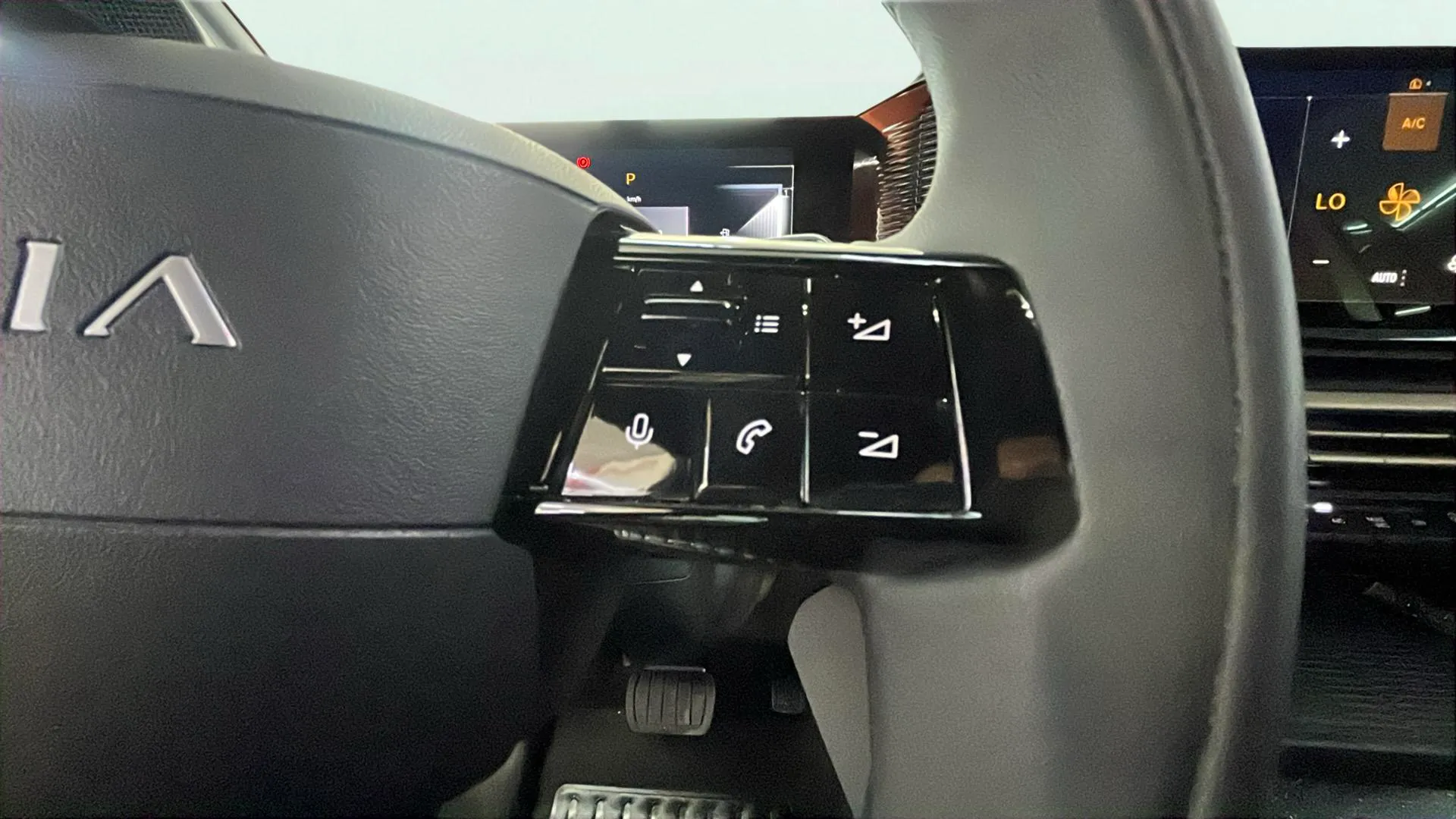 Lancia Ypsilon Hybrid - foto 24