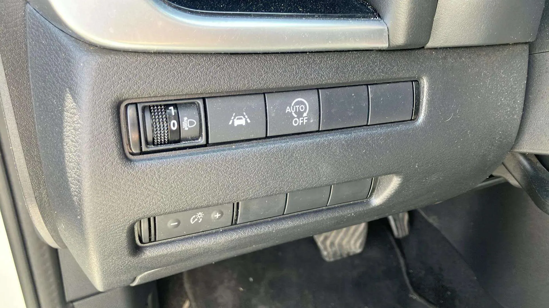 Nissan Qashqai DIG-T mHEV Xtronic 4x4 N-Connecta - foto 19