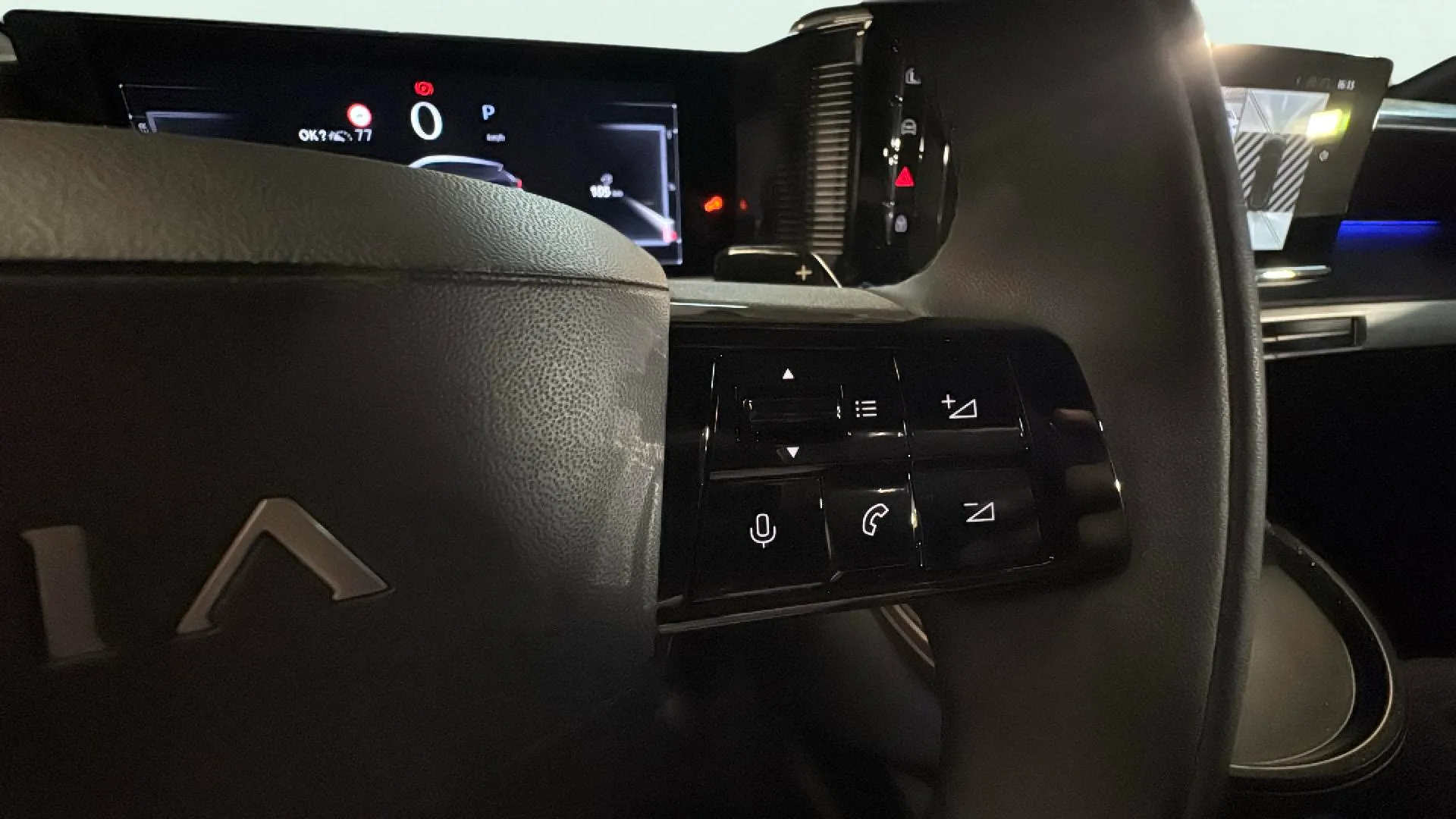 Lancia Ypsilon Hybrid - foto 12