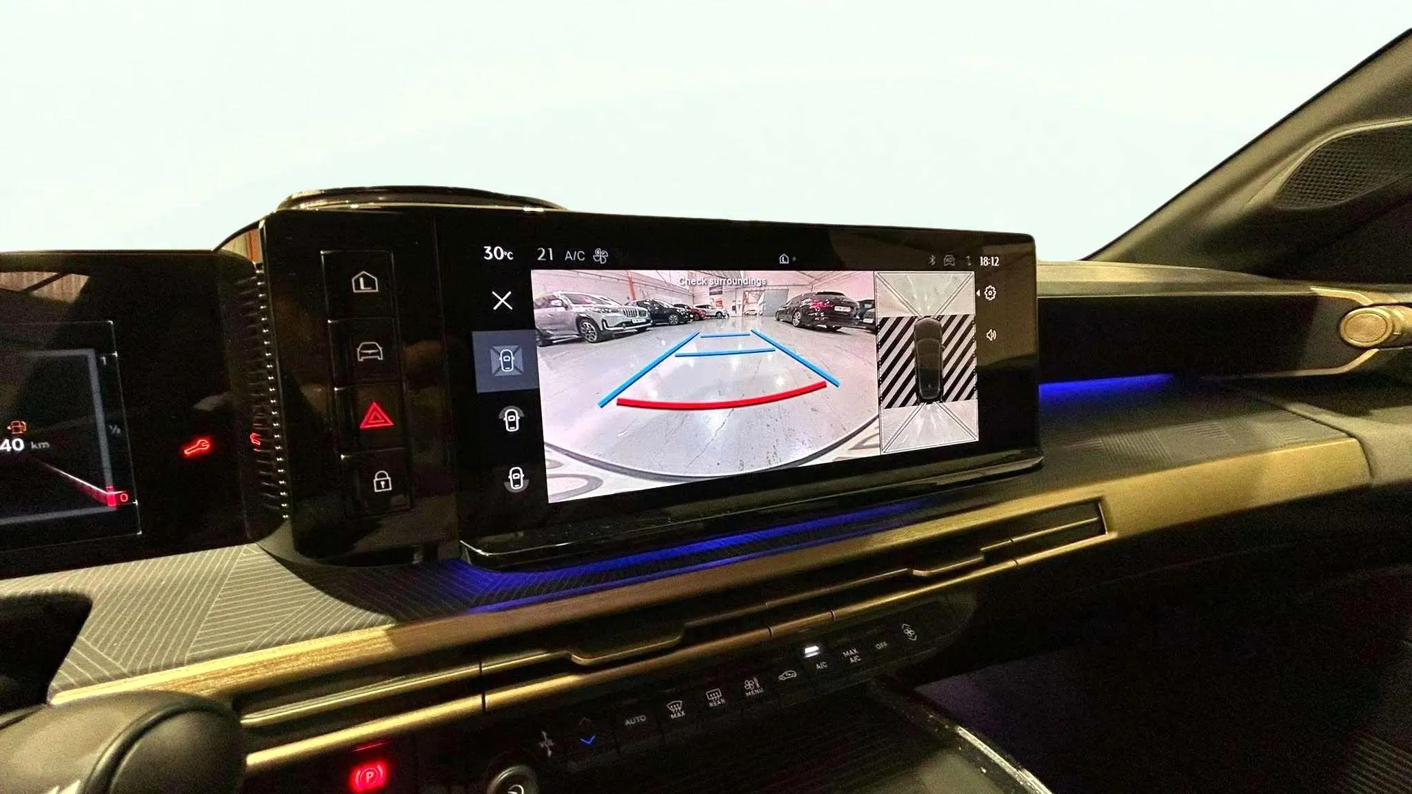 Lancia Ypsilon Hybrid - foto 18