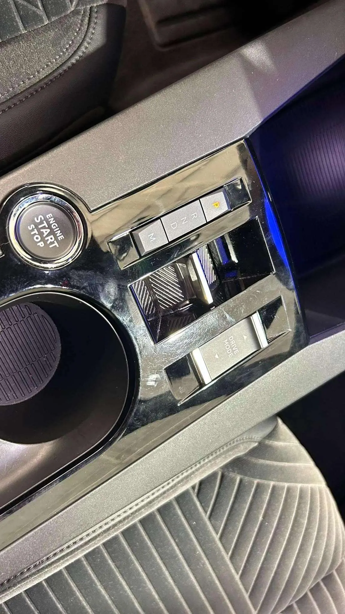 Lancia Ypsilon Hybrid - foto 16