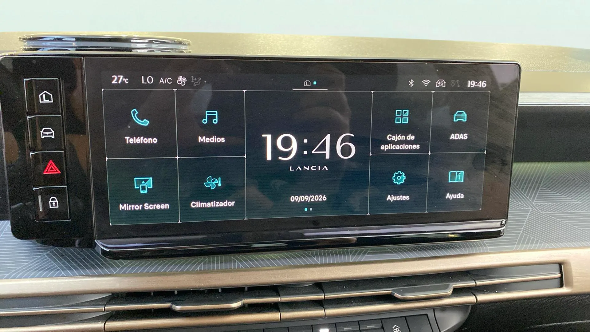 Lancia Ypsilon Hybrid - foto 23