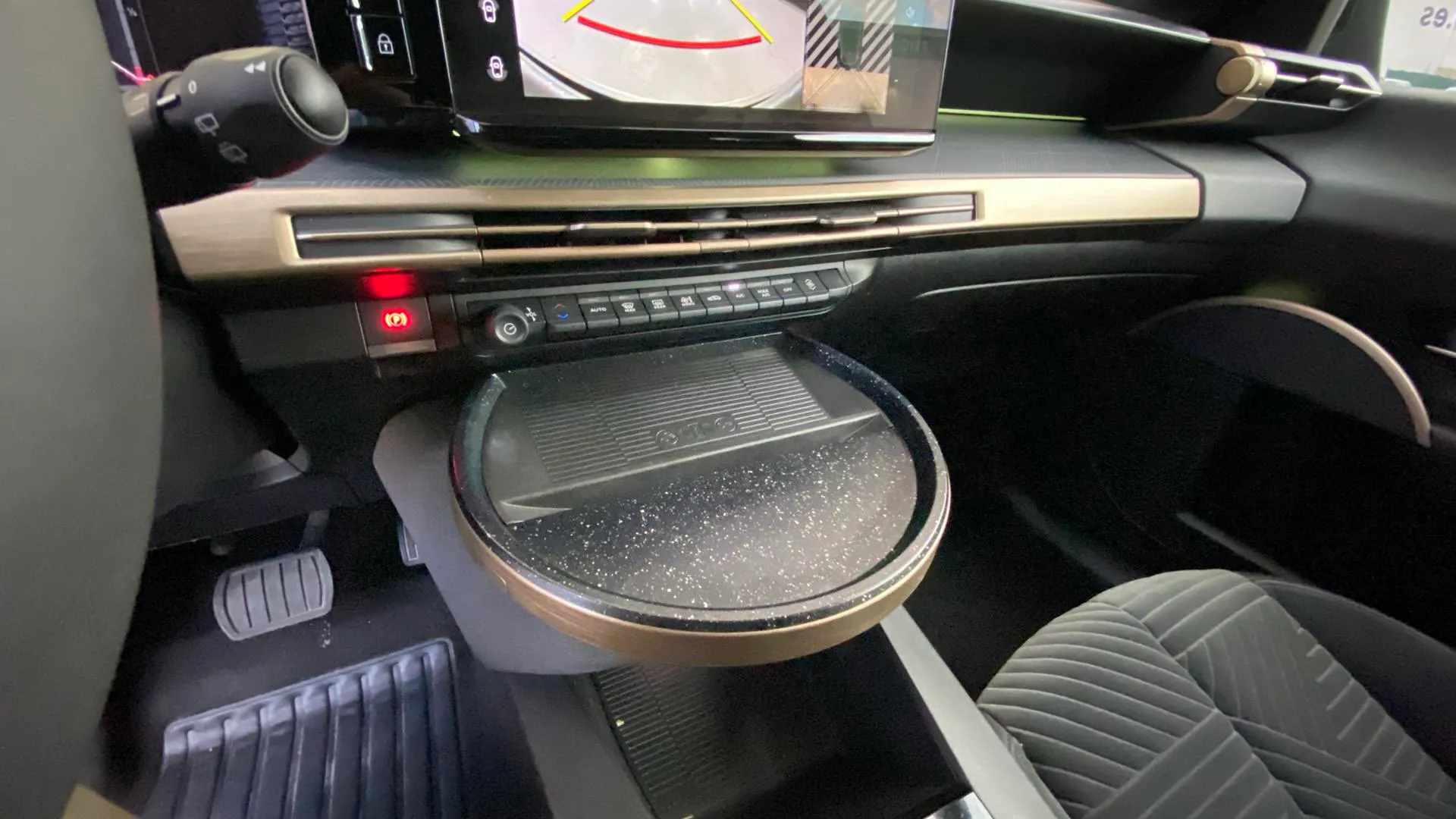 Lancia Ypsilon Hybrid - foto 19