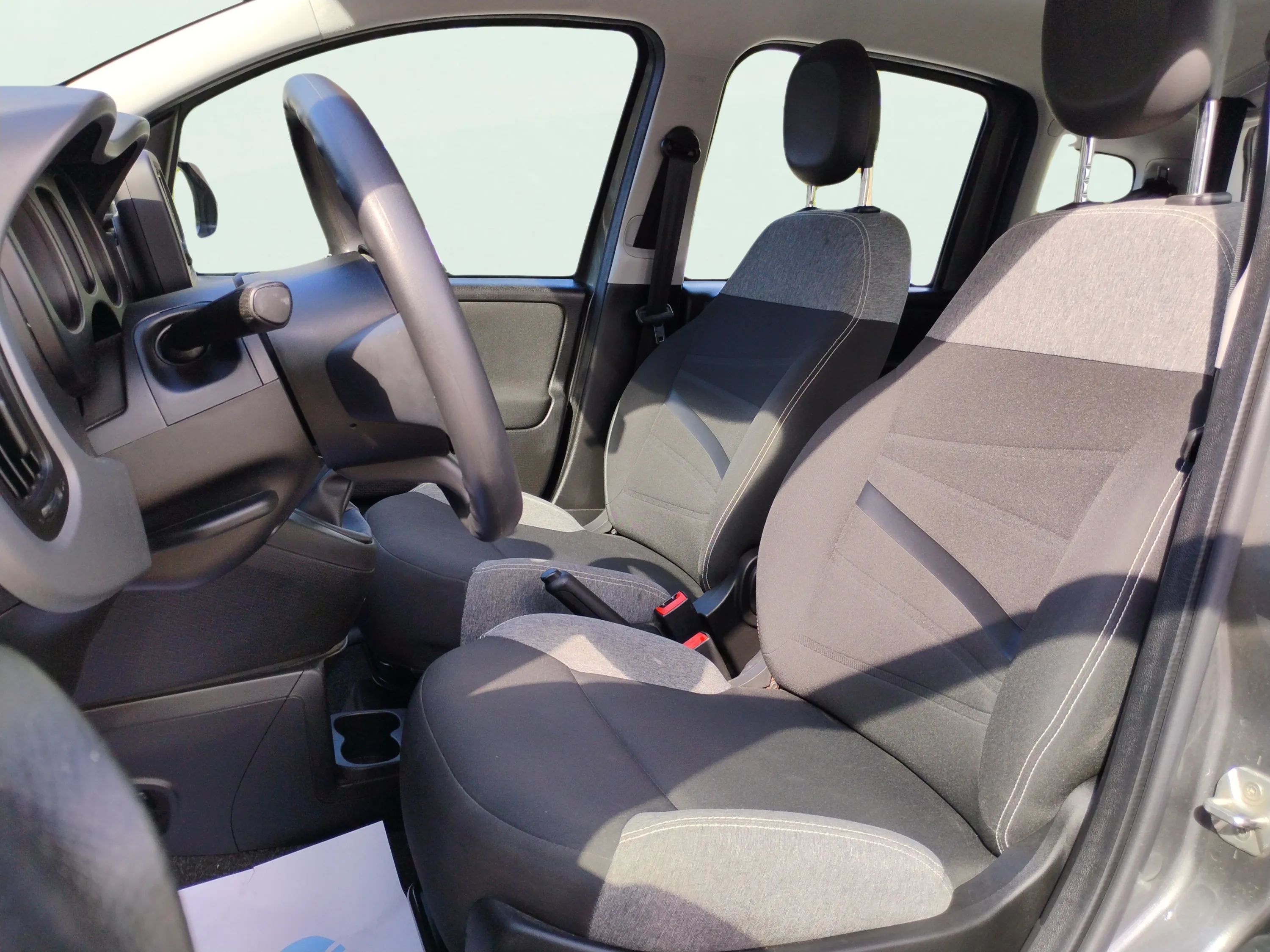 Fiat Panda Cross 1.0 Hybrid - foto 21
