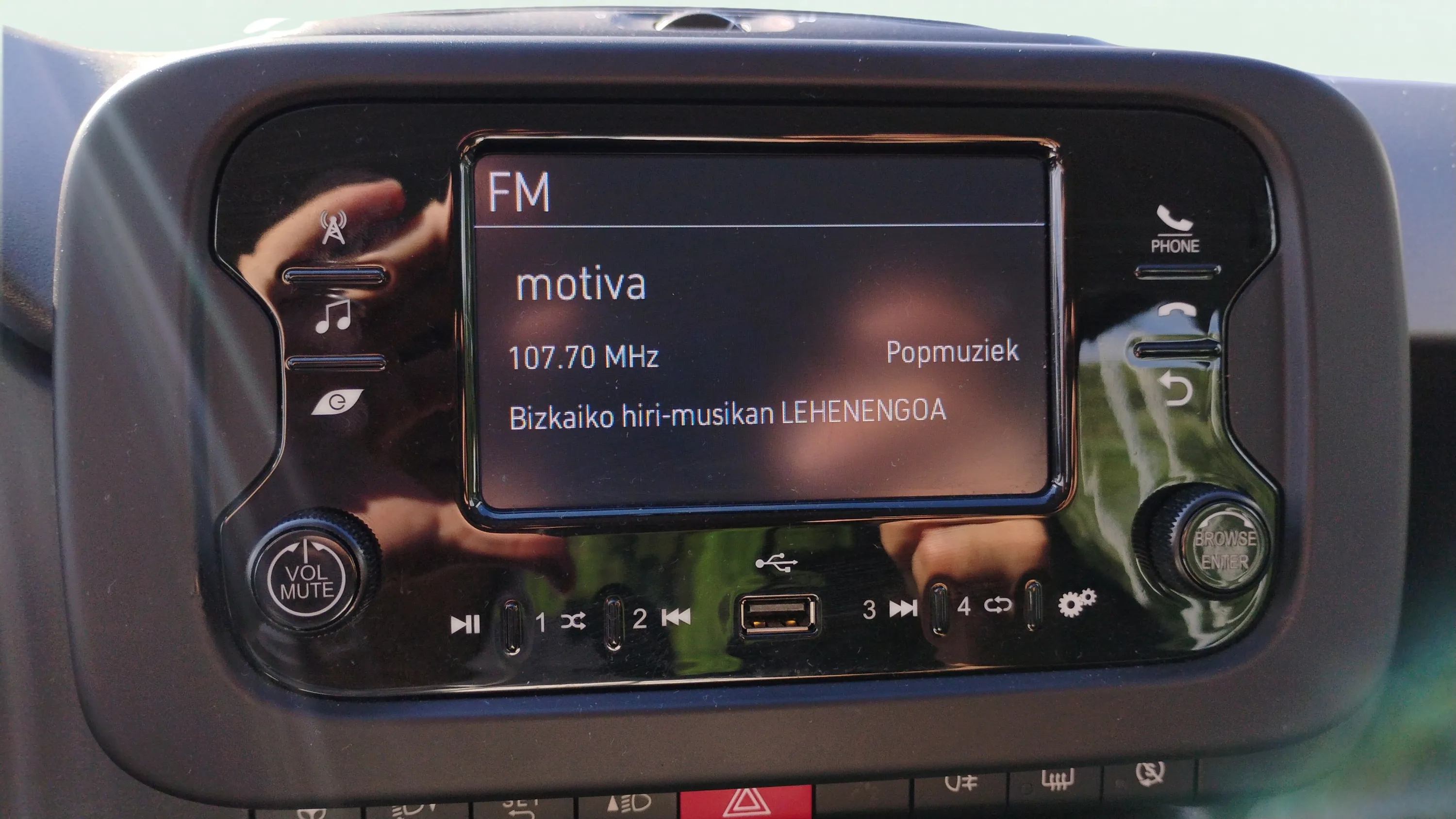 Fiat Panda Cross 1.0 Hybrid - foto 18