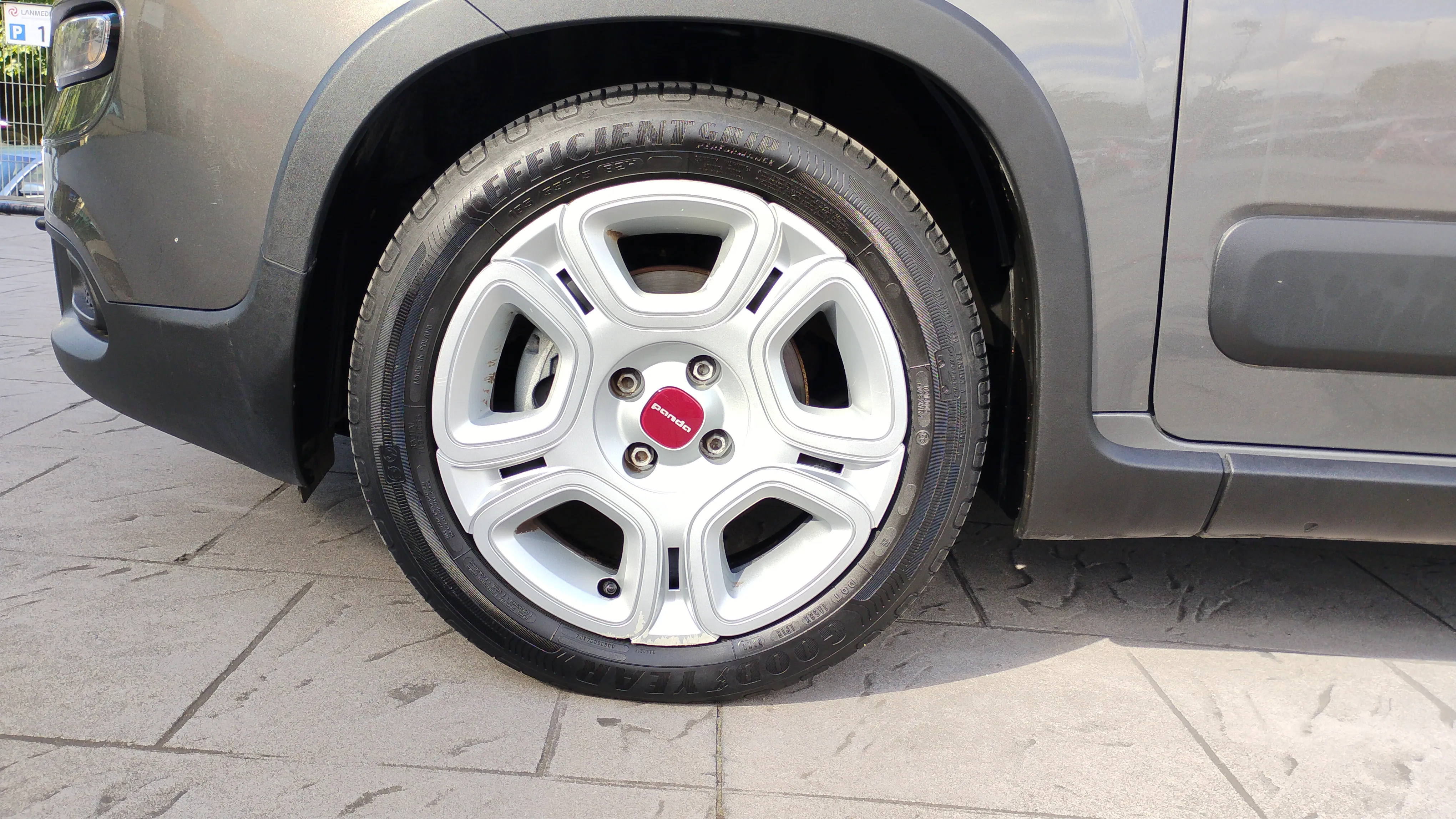 Fiat Panda Cross 1.0 Hybrid - foto 24
