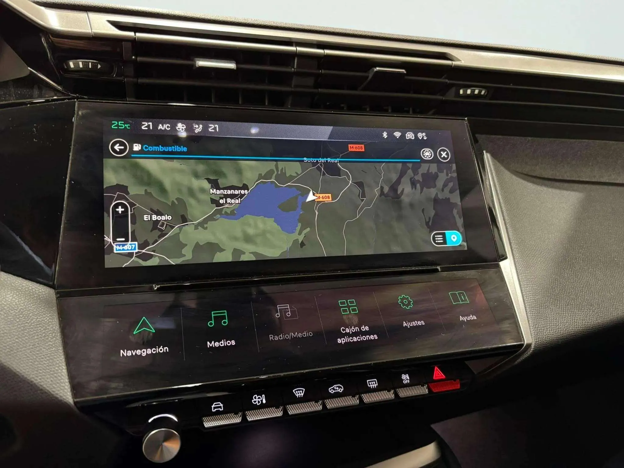 Peugeot 308 Allure PureTech 130 - foto 15