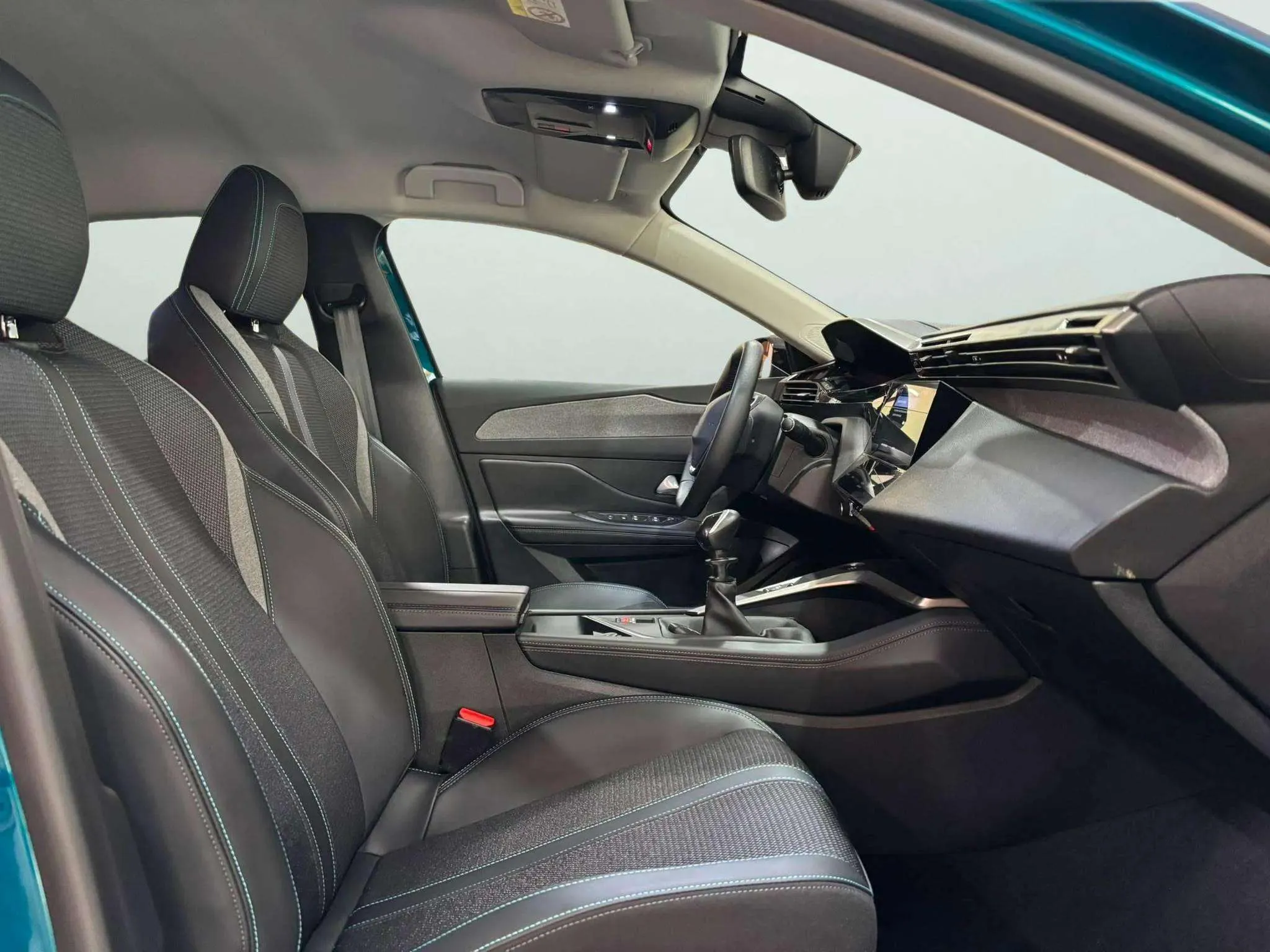 Peugeot 308 Allure PureTech 130 - foto 11