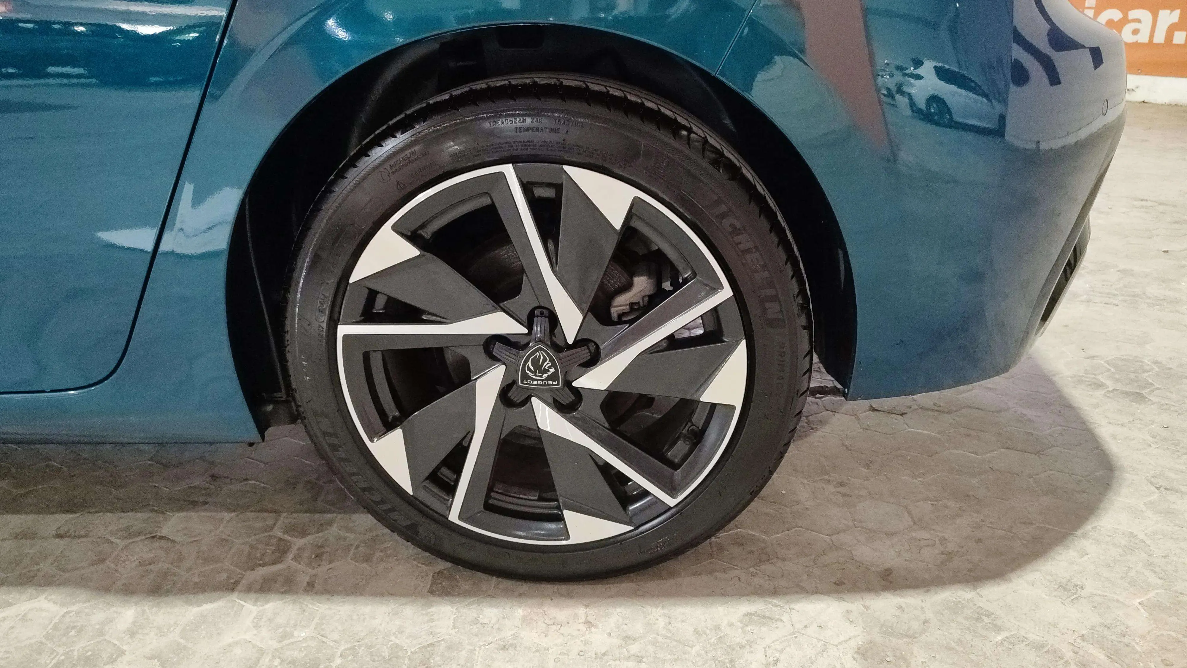 Peugeot 308 Allure PureTech 130 - foto 11
