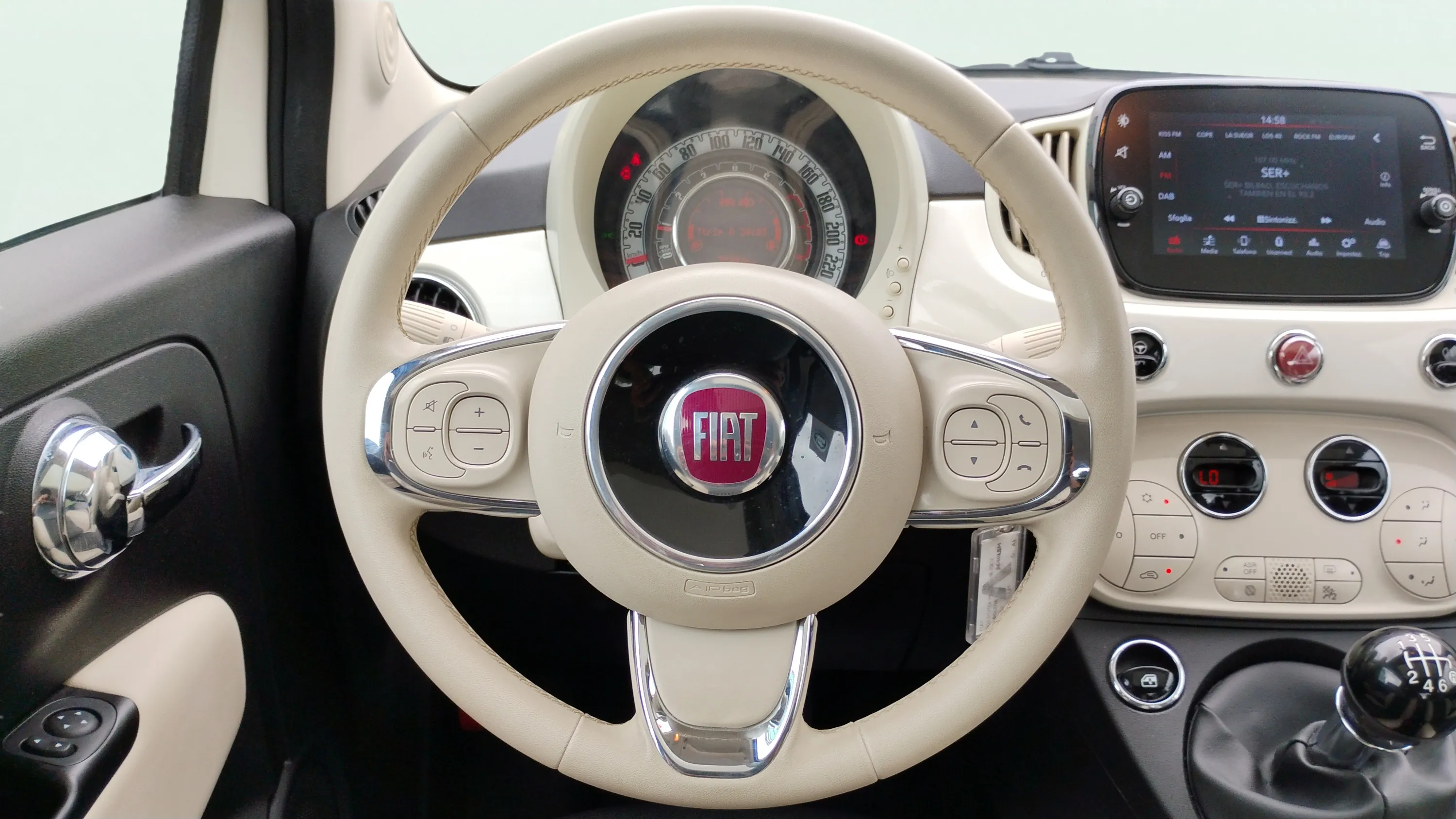 Fiat 500 Dolcevita 1.0 Hybrid - foto 13