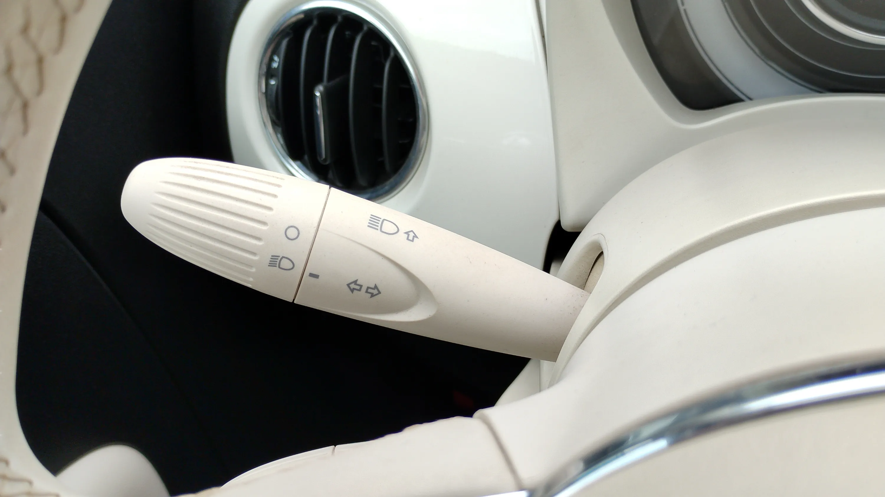Fiat 500 Dolcevita 1.0 Hybrid - foto 11