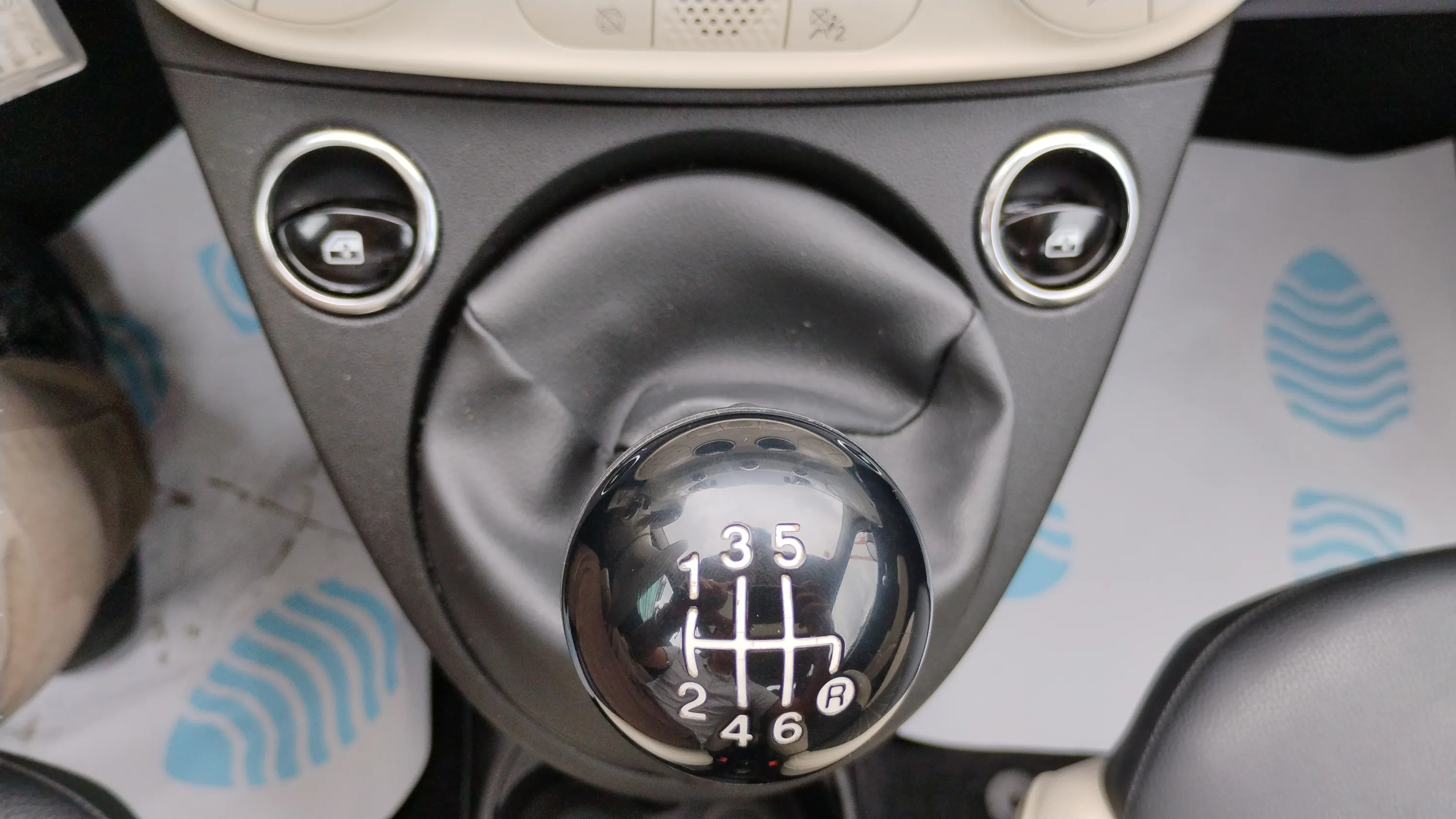 Fiat 500 Dolcevita 1.0 Hybrid - foto 19