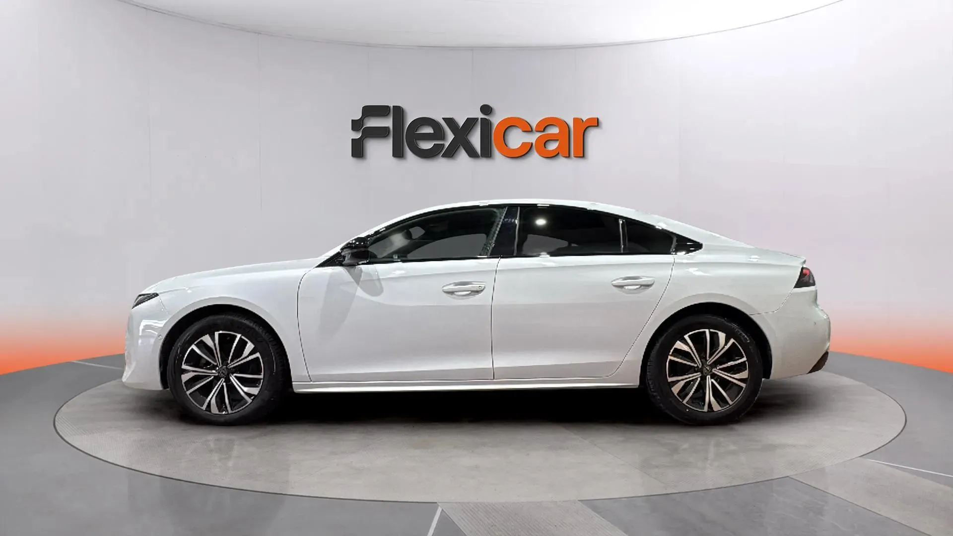 Peugeot 508 Allure PureTech 130 EAT8 - foto 5