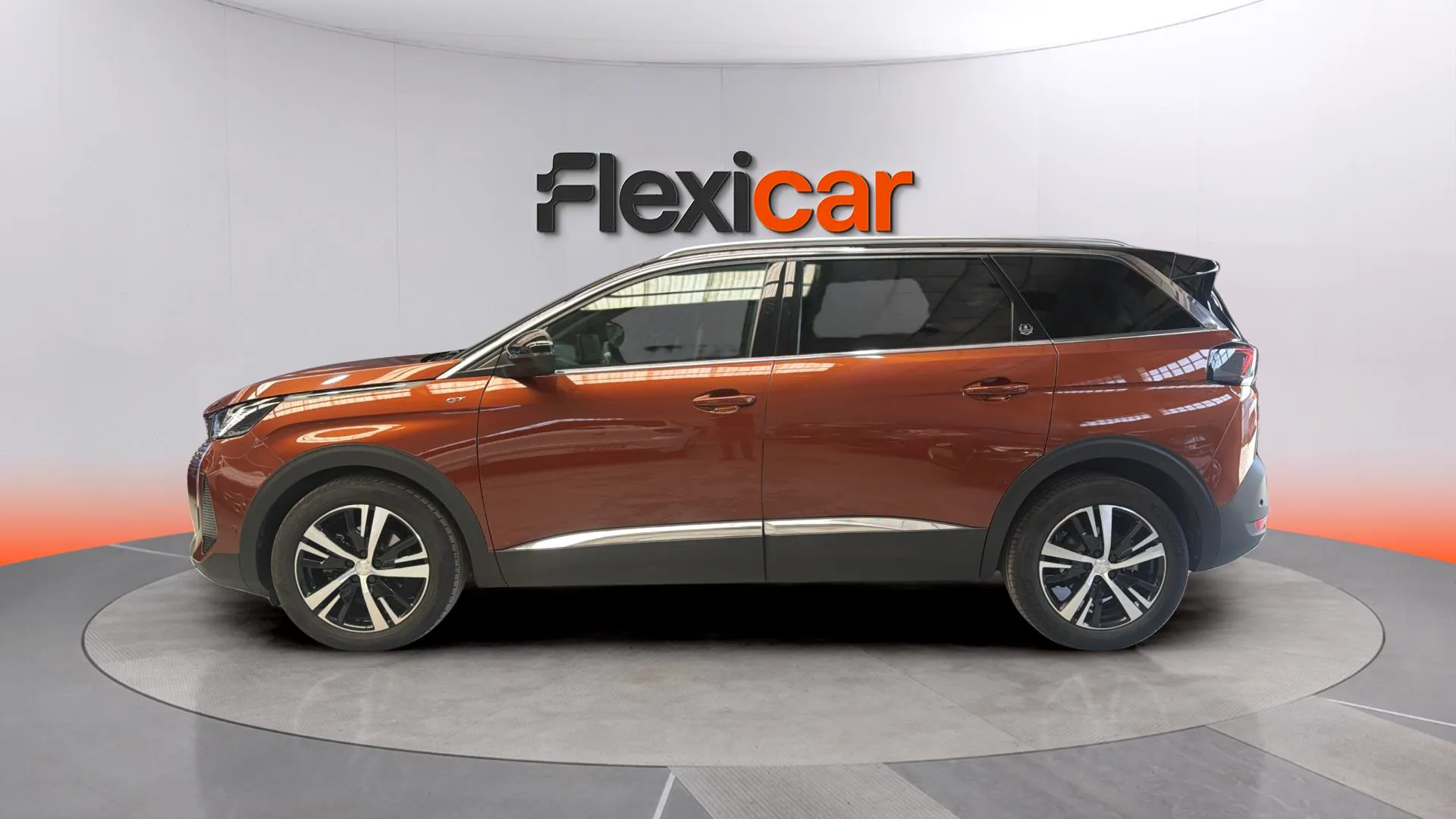 Peugeot 5008 1.5 BlueHDi GT EAT8 - foto 4