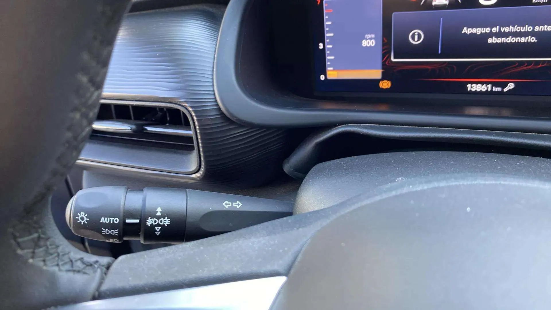 Jeep Avenger 1.2 G Altitude - foto 11