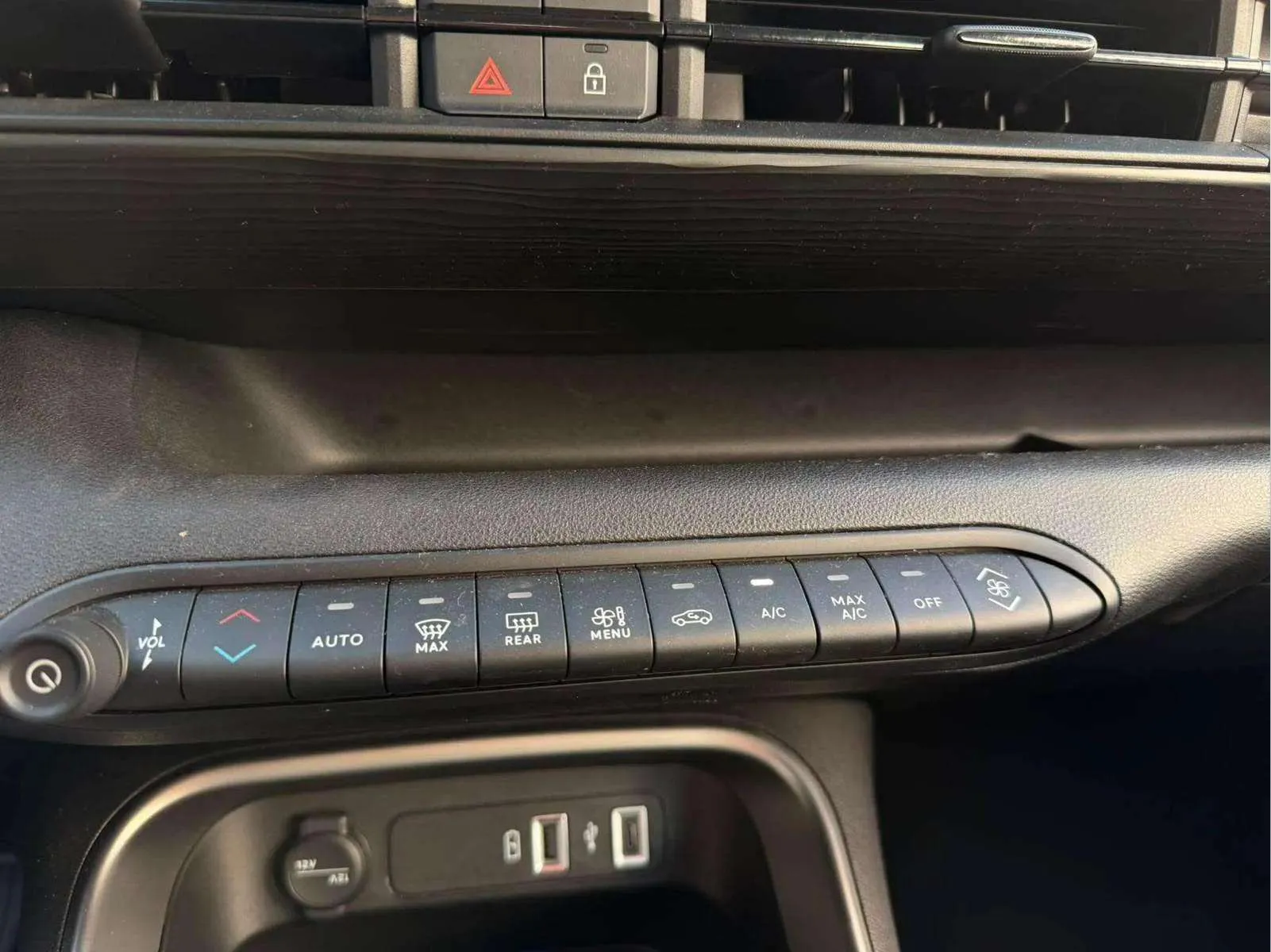 Jeep Avenger 1.2 G Altitude - foto 15